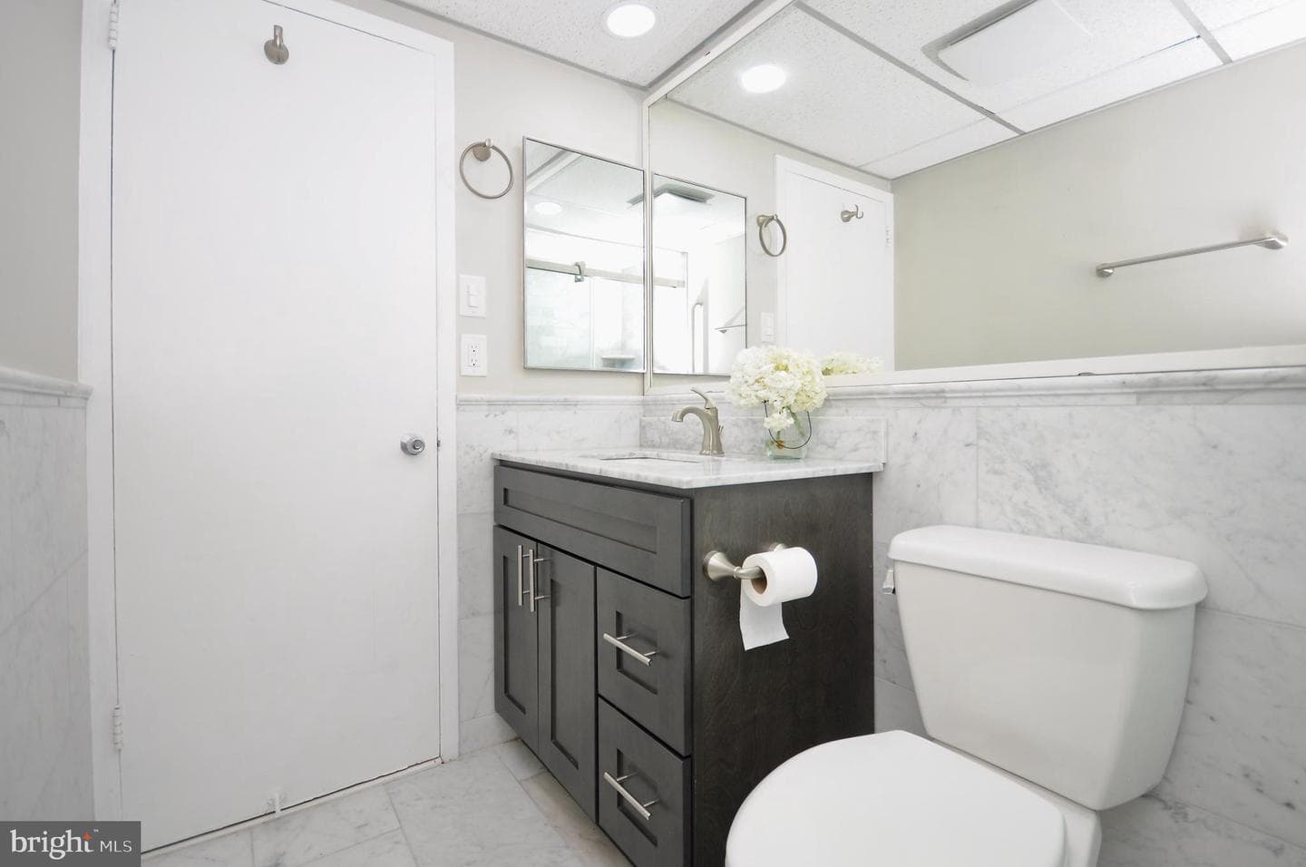 1001 City Avenue #E-212 photo 23