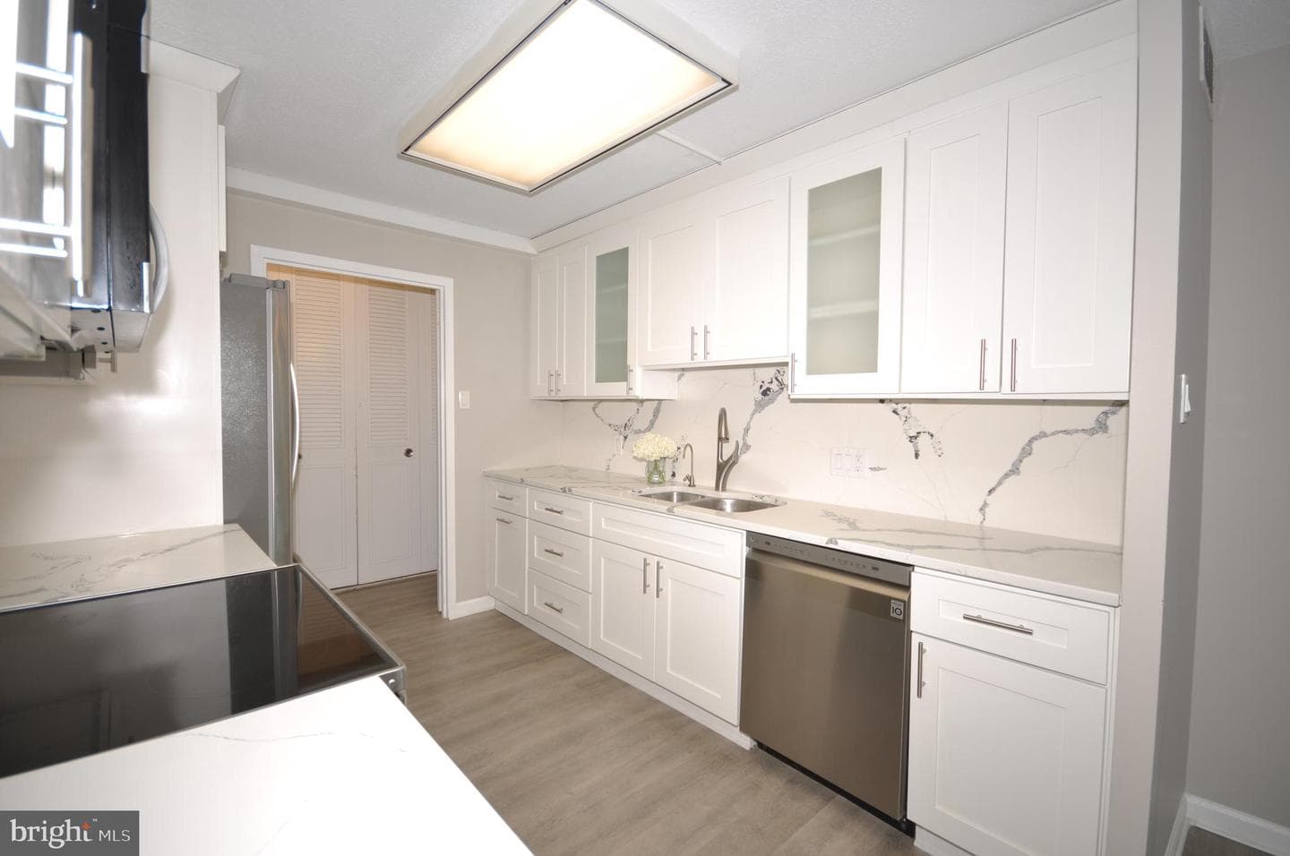 1001 City Avenue #E-212 photo 26