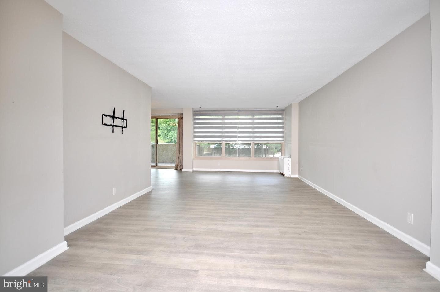 1001 City Avenue #E-212 photo 42