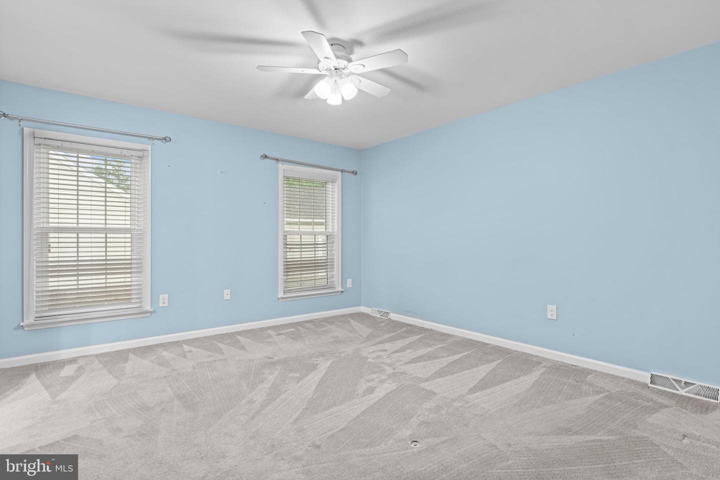 620 Eucalyptus Way photo 21