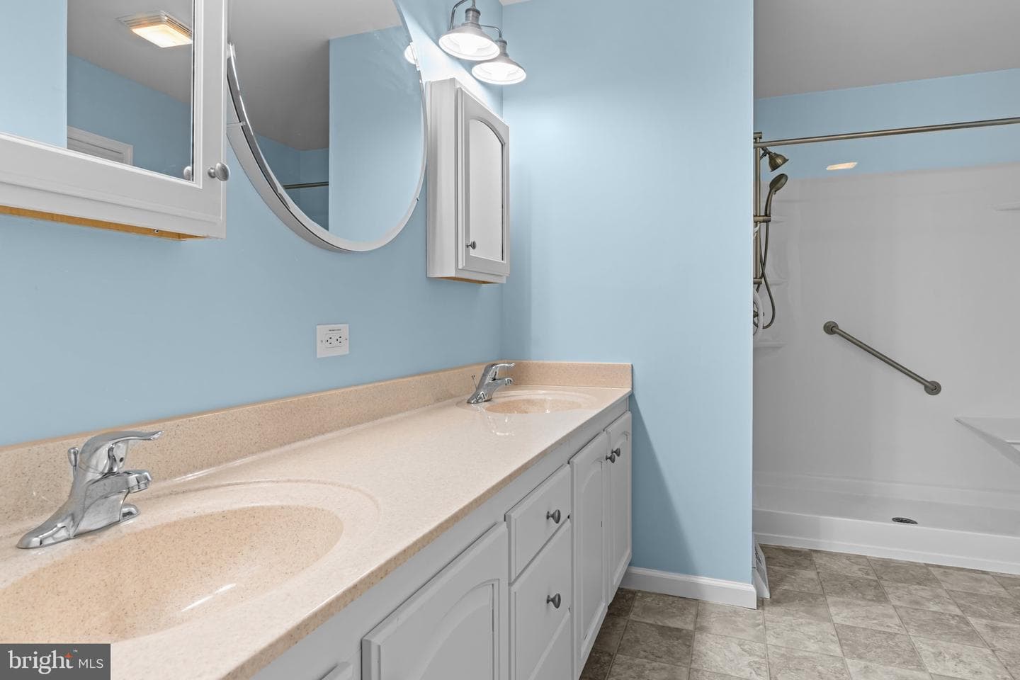 620 Eucalyptus Way photo 24