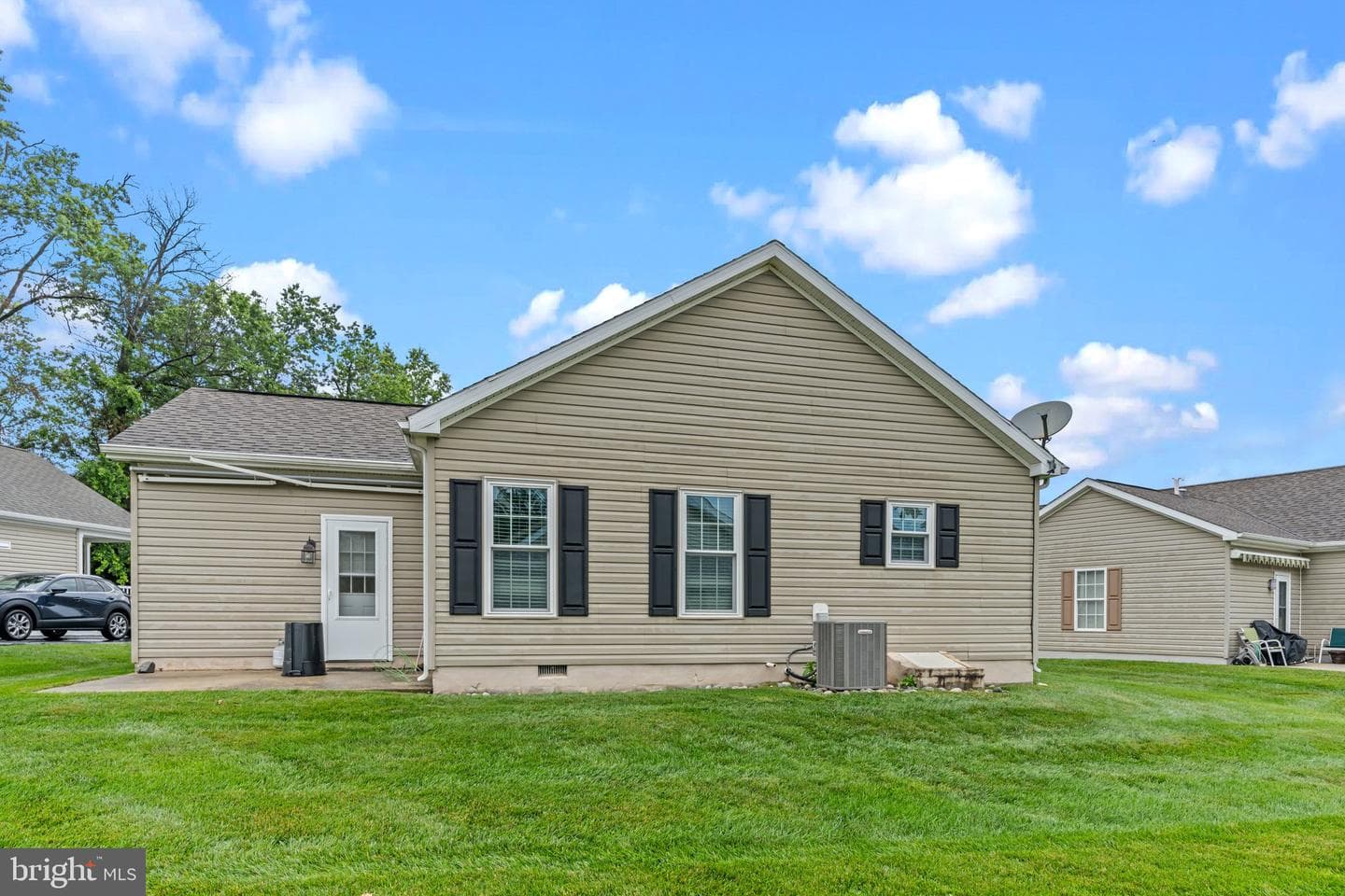 620 Eucalyptus Way photo 31