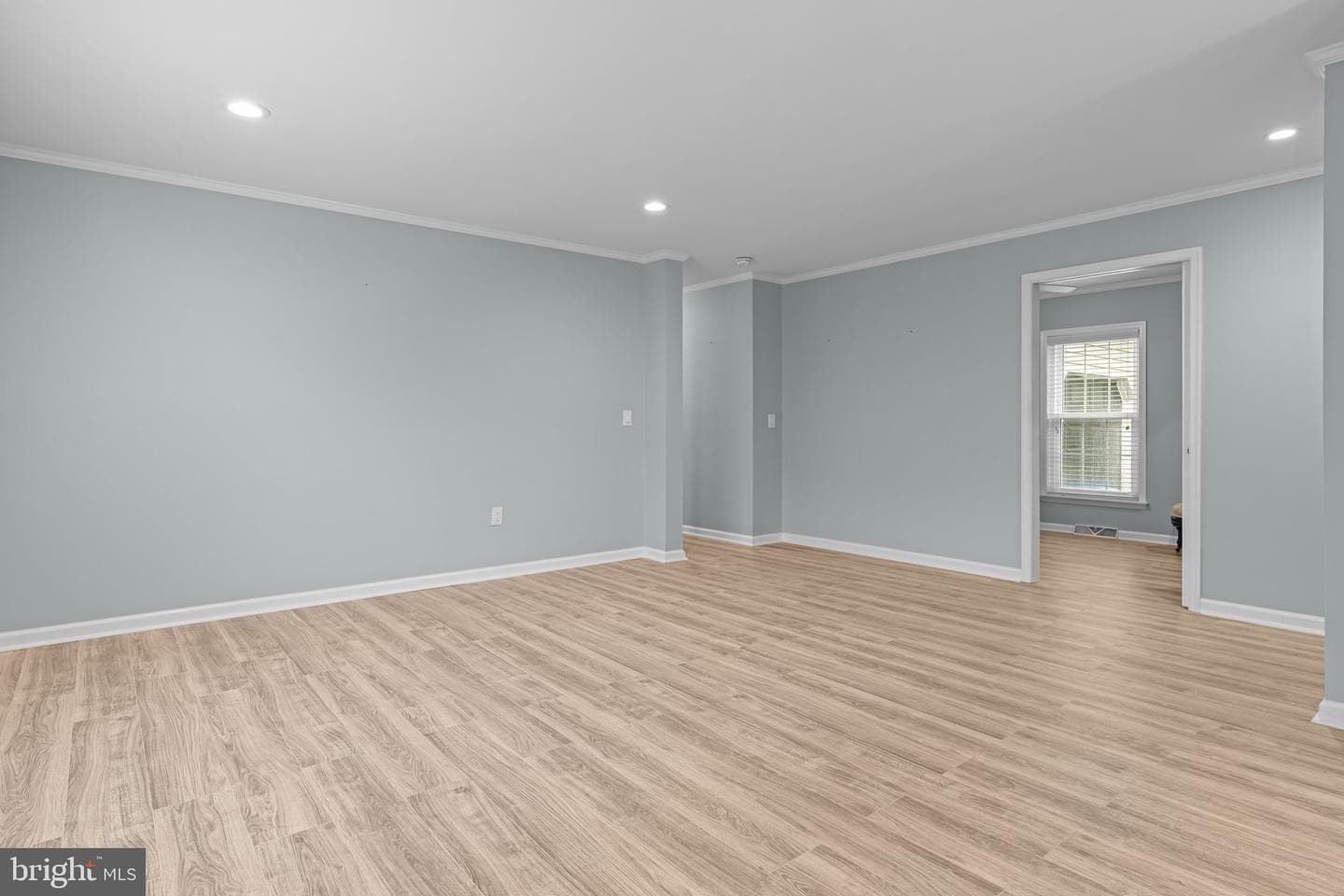 620 Eucalyptus Way photo 6