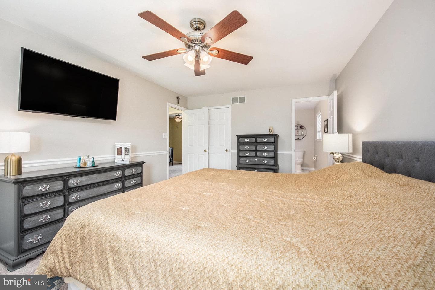 3807 Vincent Drive photo 25