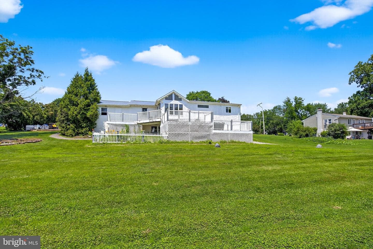 575 Fretz Road photo 37