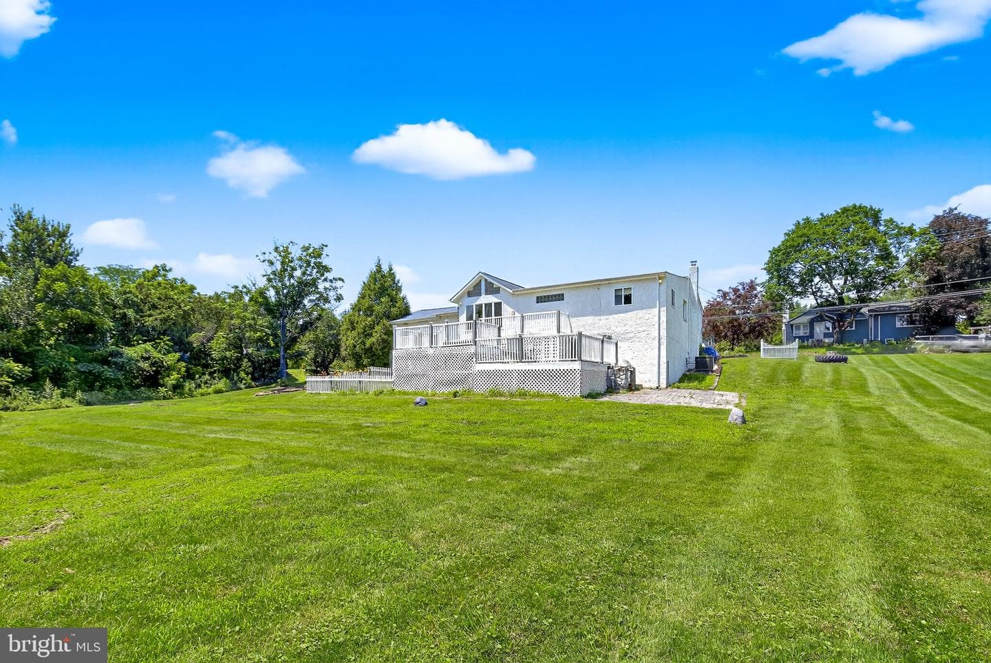 575 Fretz Road photo 38