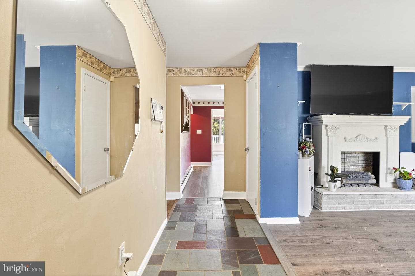 575 Fretz Road photo 5