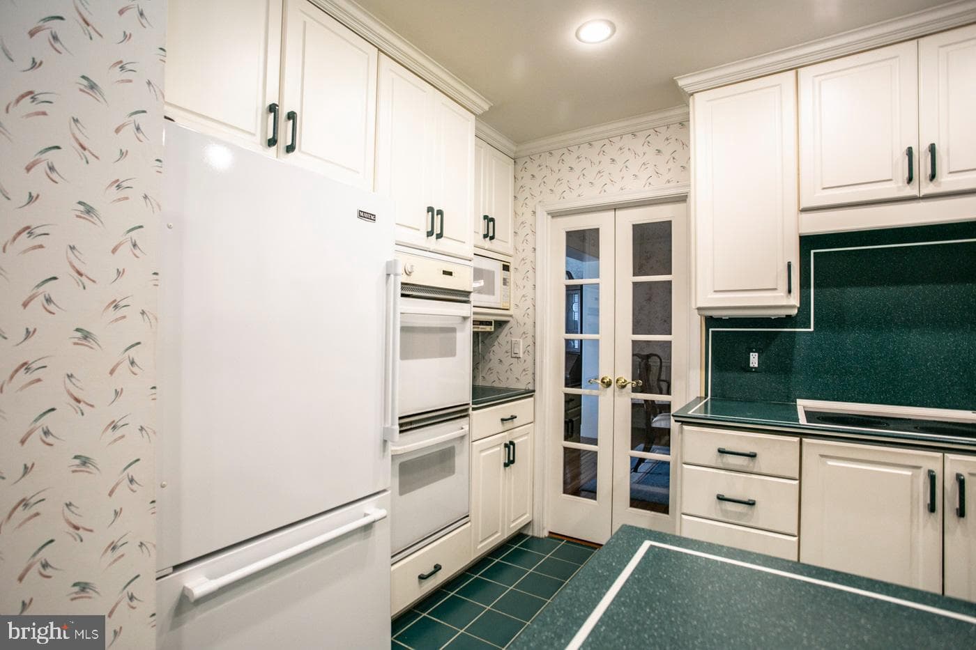 3001 Eisenhower Road photo 16