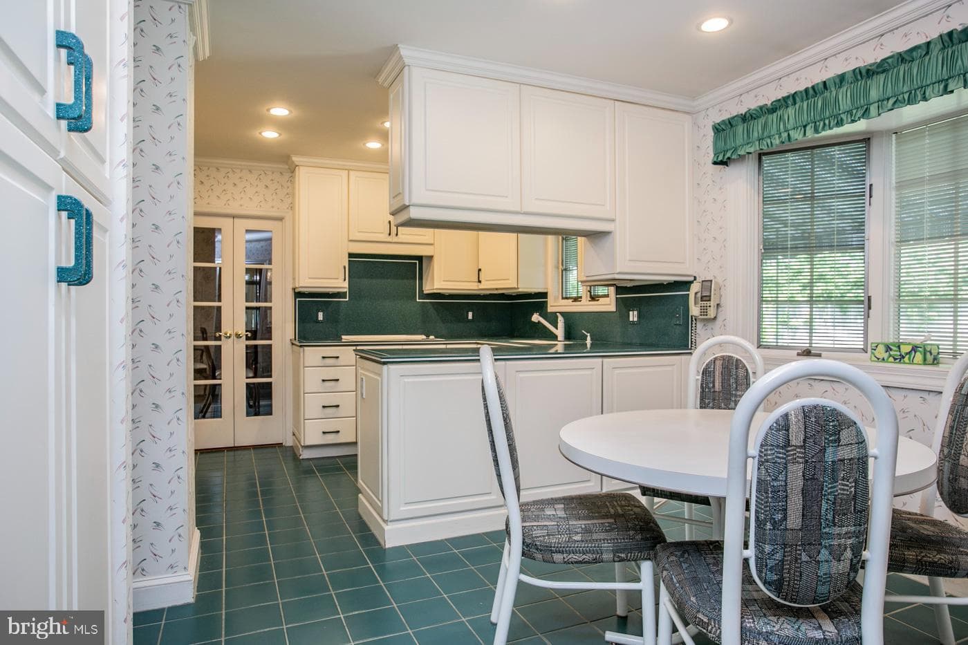 3001 Eisenhower Road photo 18