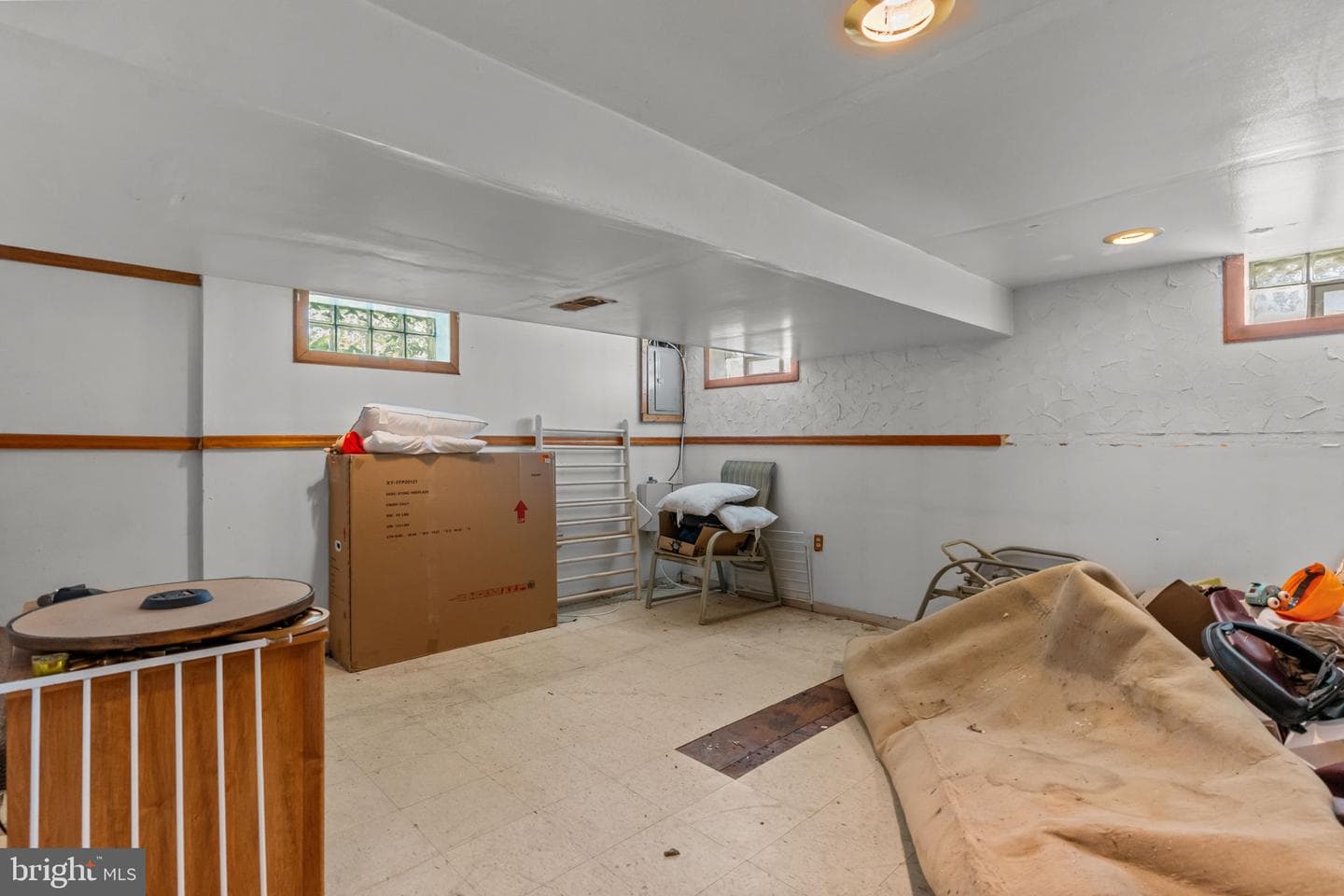 2445 Hamilton Avenue photo 25