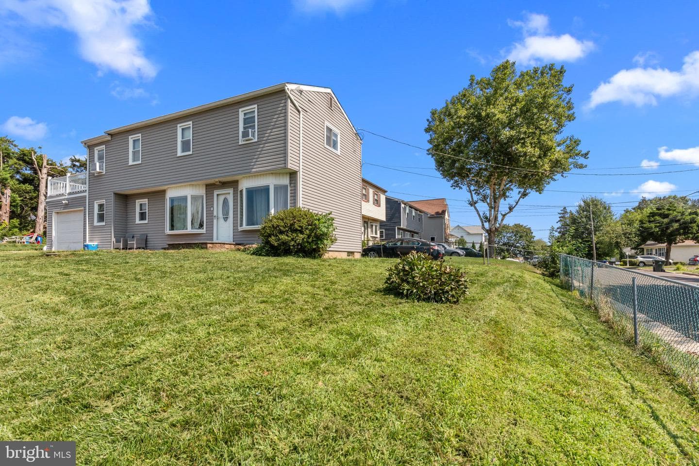 2445 Hamilton Avenue photo 29