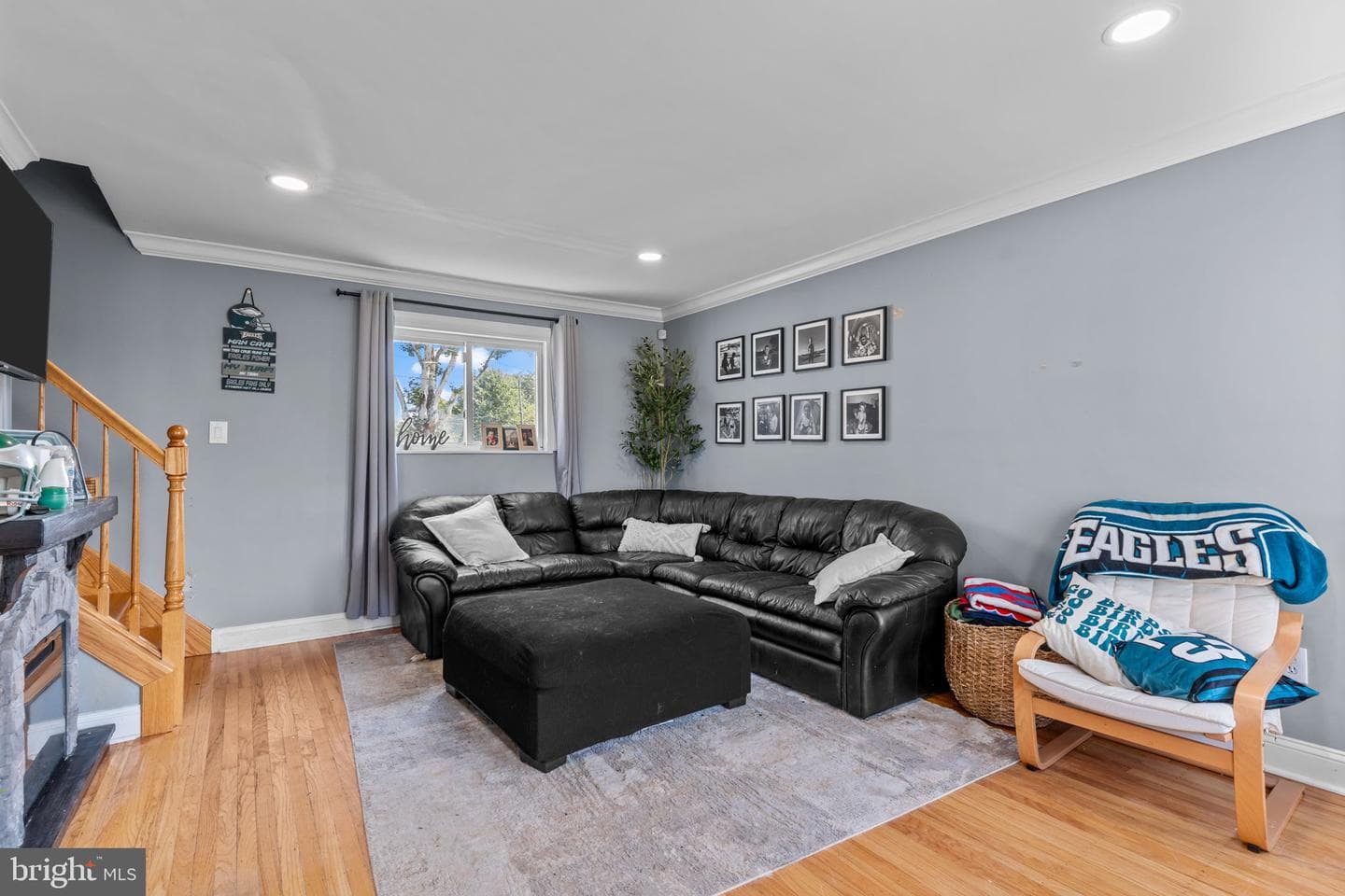 2445 Hamilton Avenue photo 4