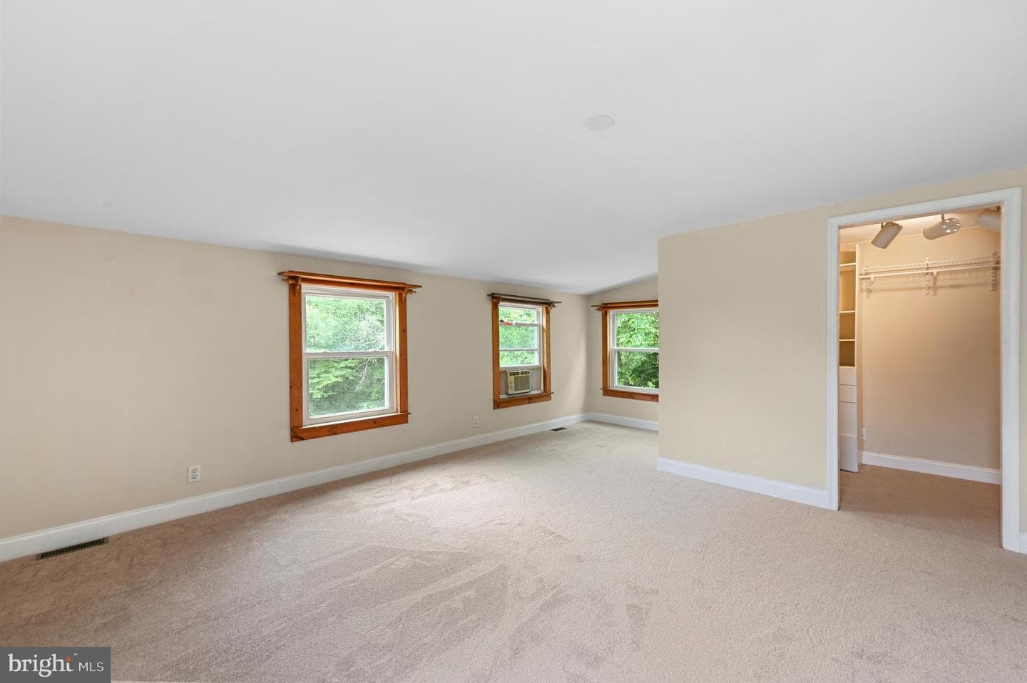 108 Stony Creek Avenue photo 18