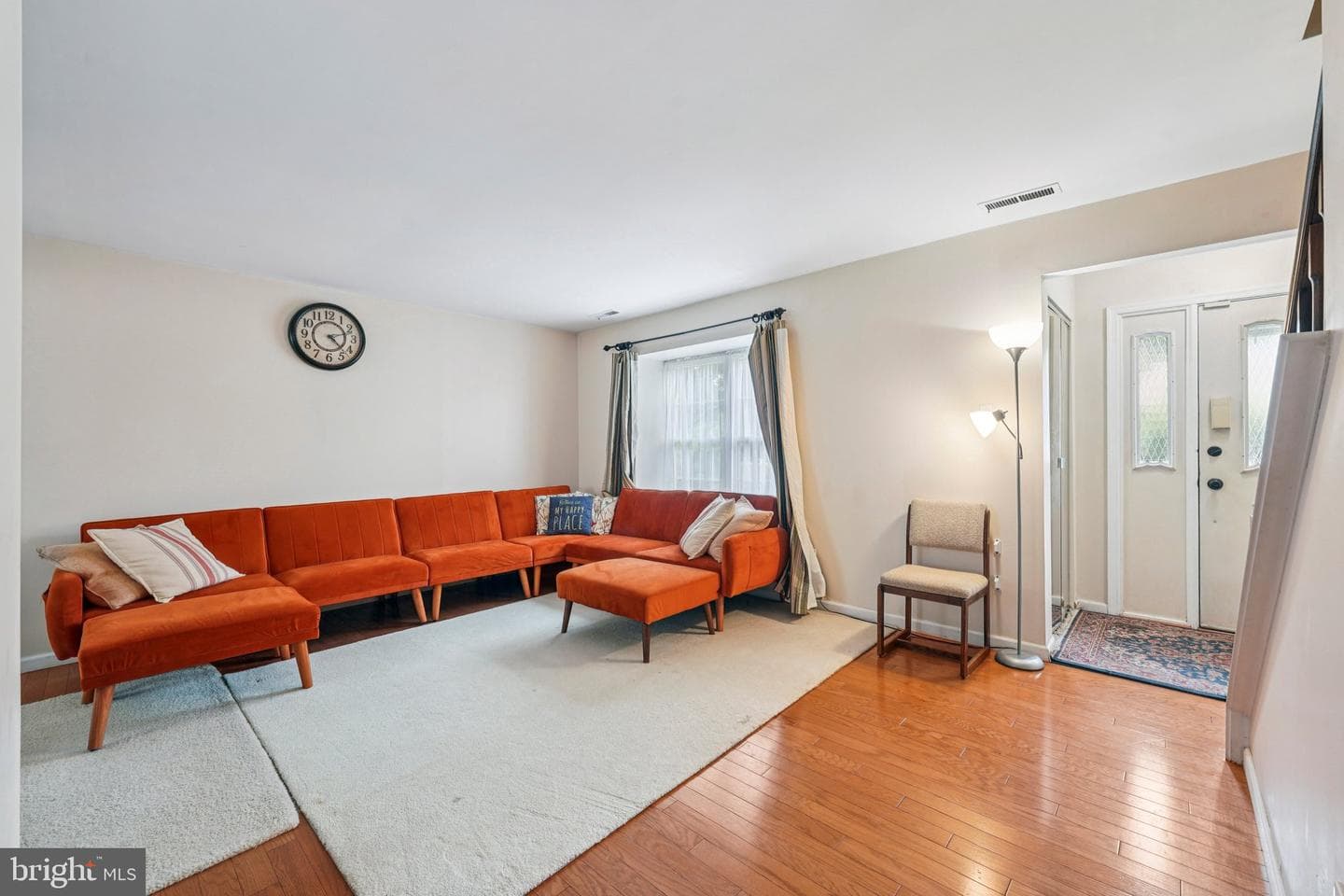 64 Greenwoods Drive photo 2