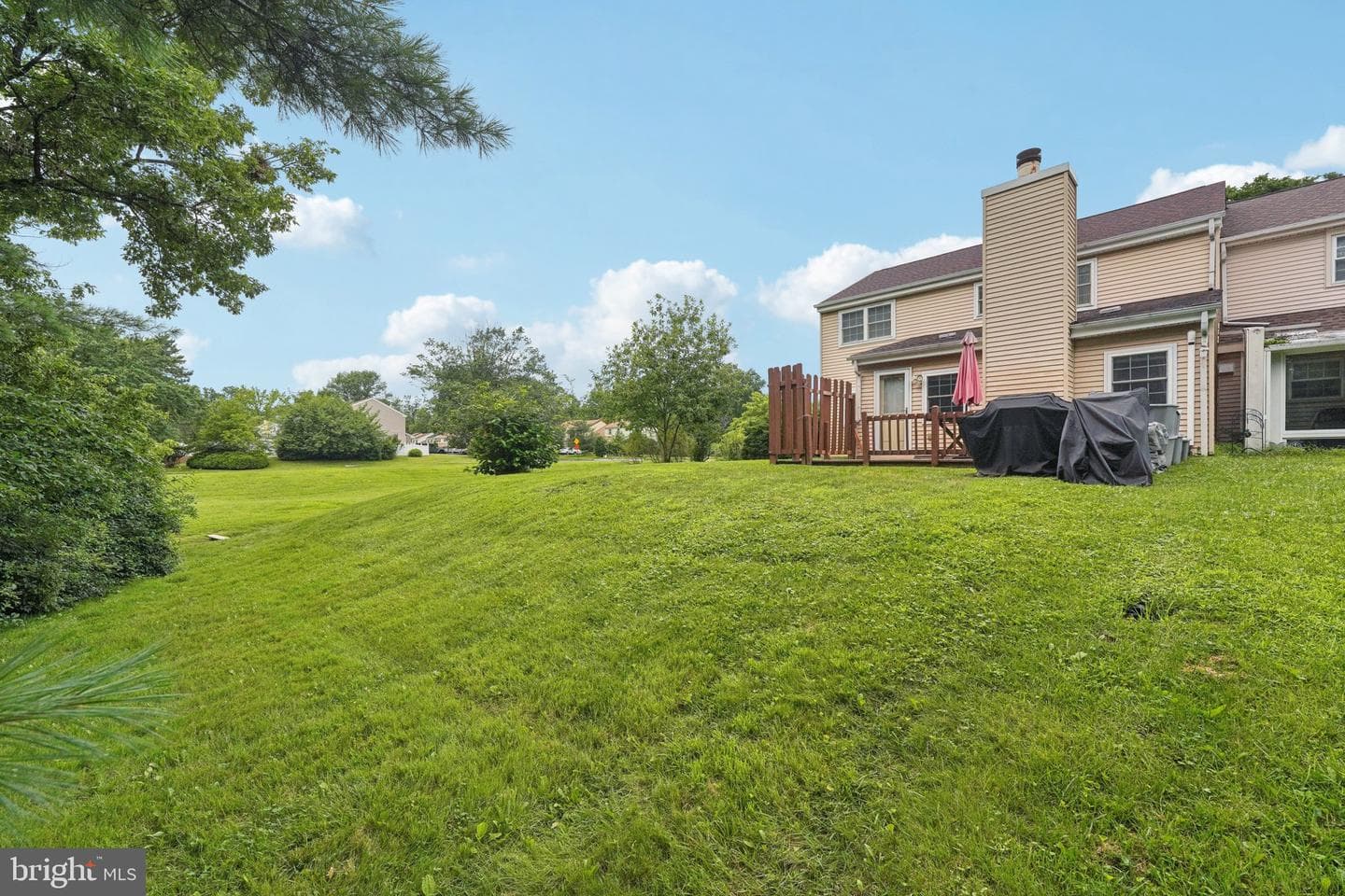 64 Greenwoods Drive photo 22