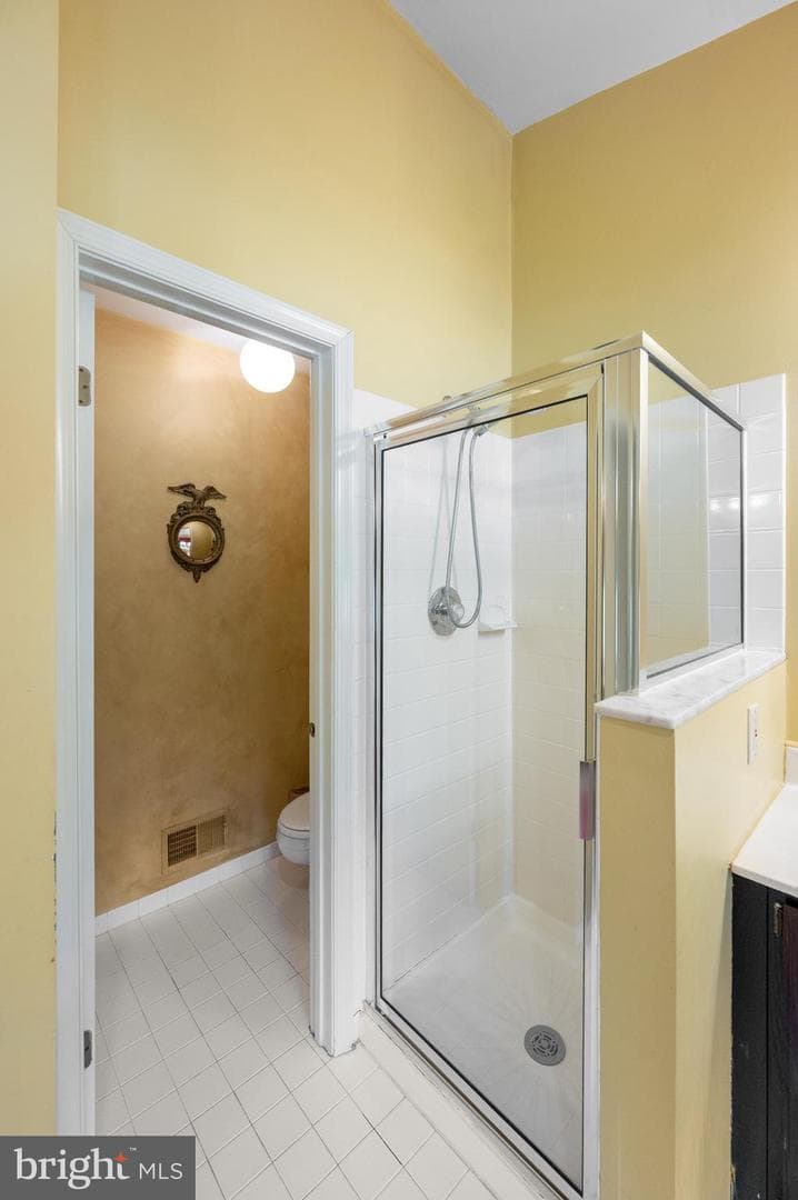 272 Mallard Drive E photo 25