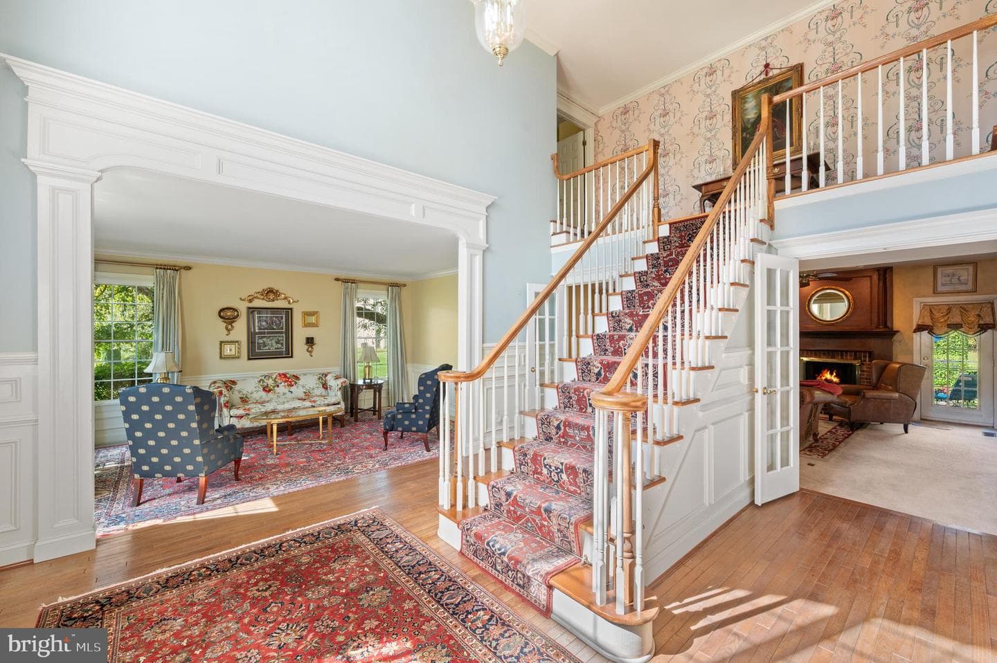 272 Mallard Drive E photo 9