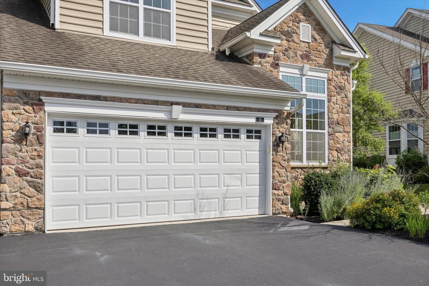 72 Iron Hill Way photo 3
