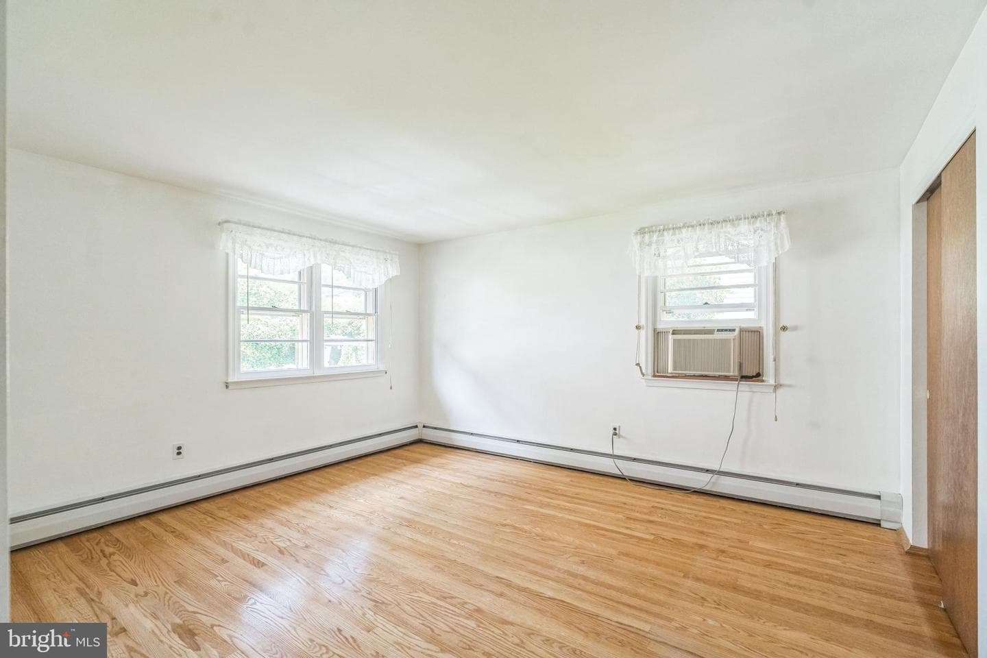 951 Township Line Road photo 28