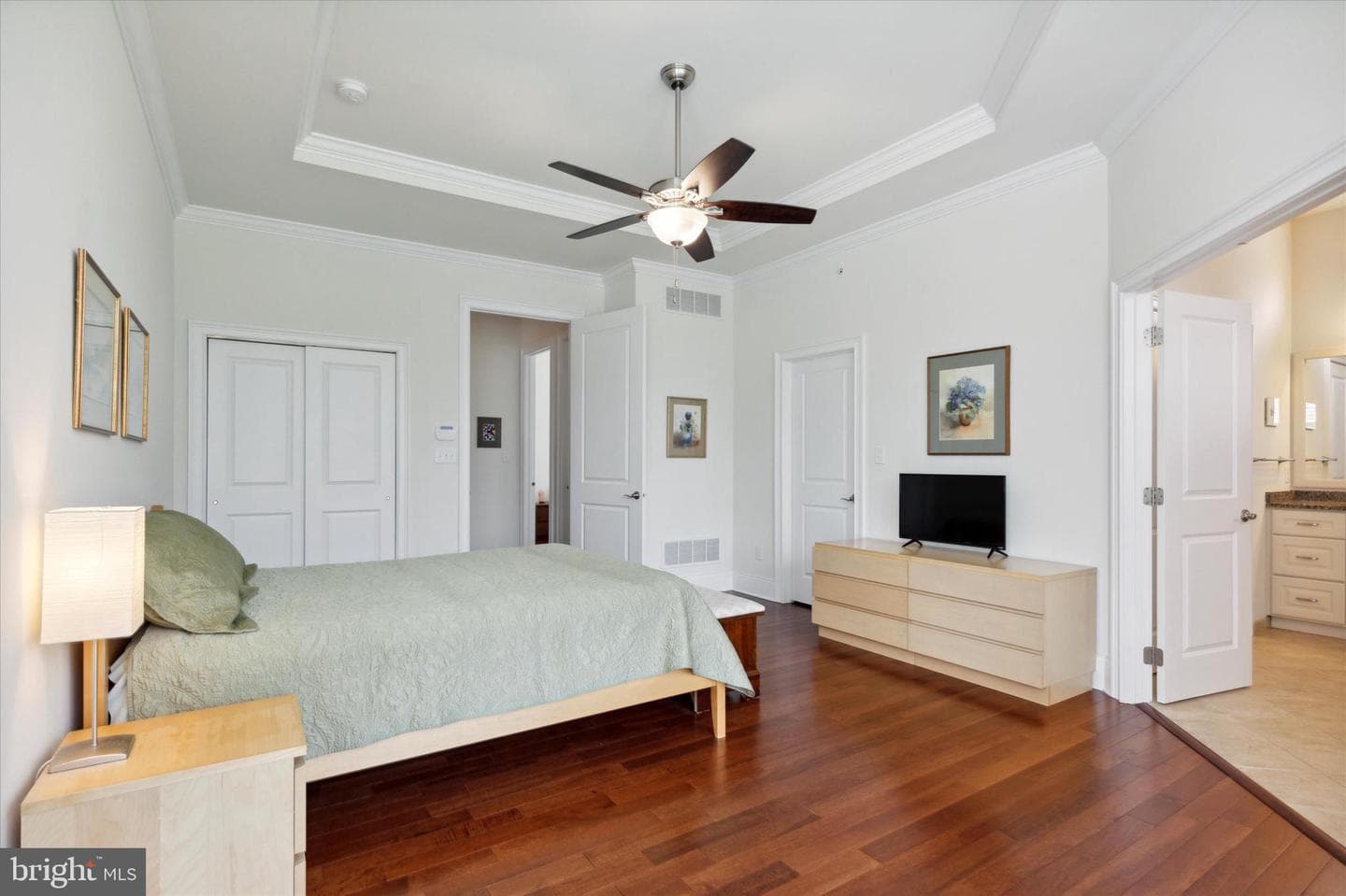 225 Magnolia Street photo 13
