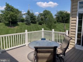 225 Magnolia Street photo 26