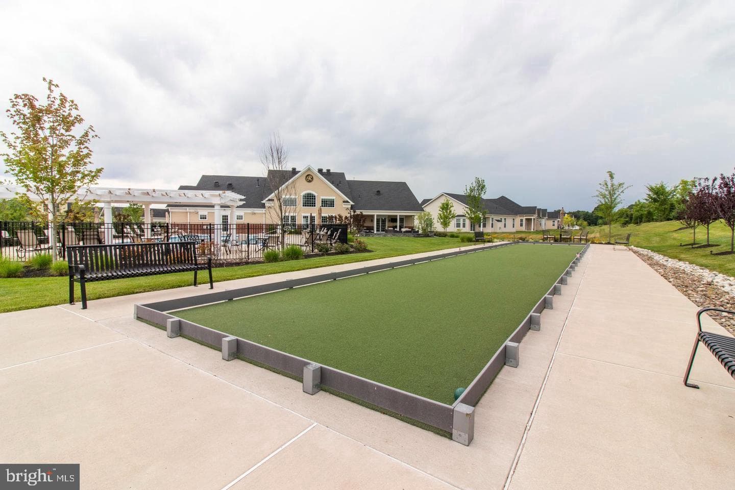 225 Magnolia Street photo 32
