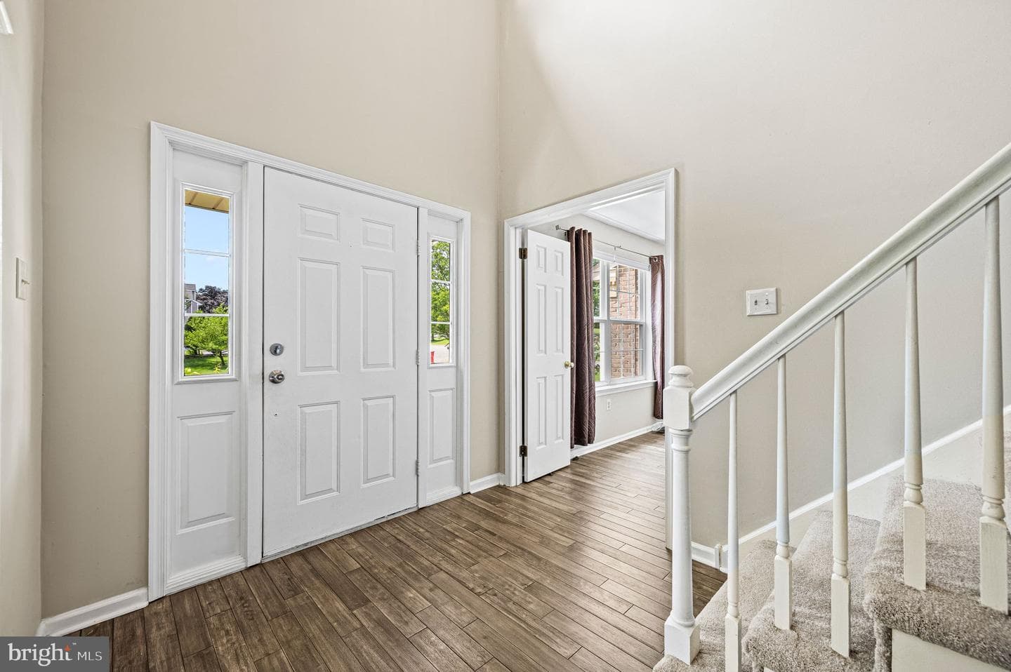 8021 Fair View Lane photo 23