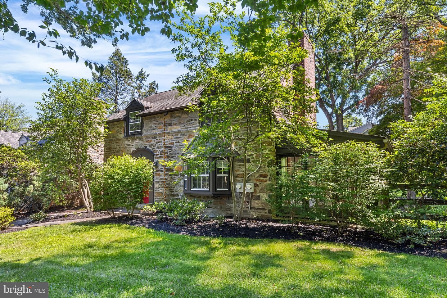 533 E Wynnewood Road photo 48