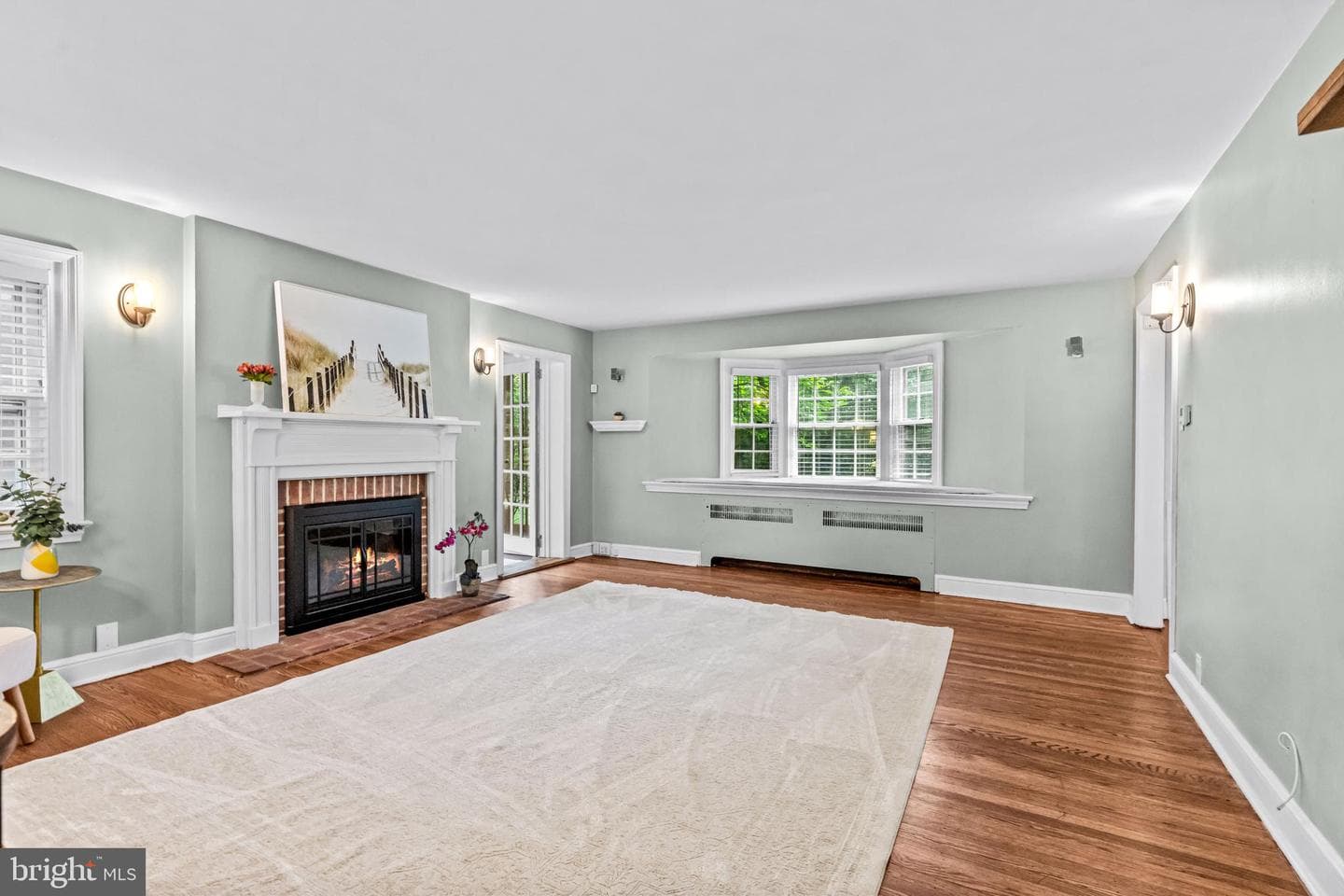 533 E Wynnewood Road photo 8
