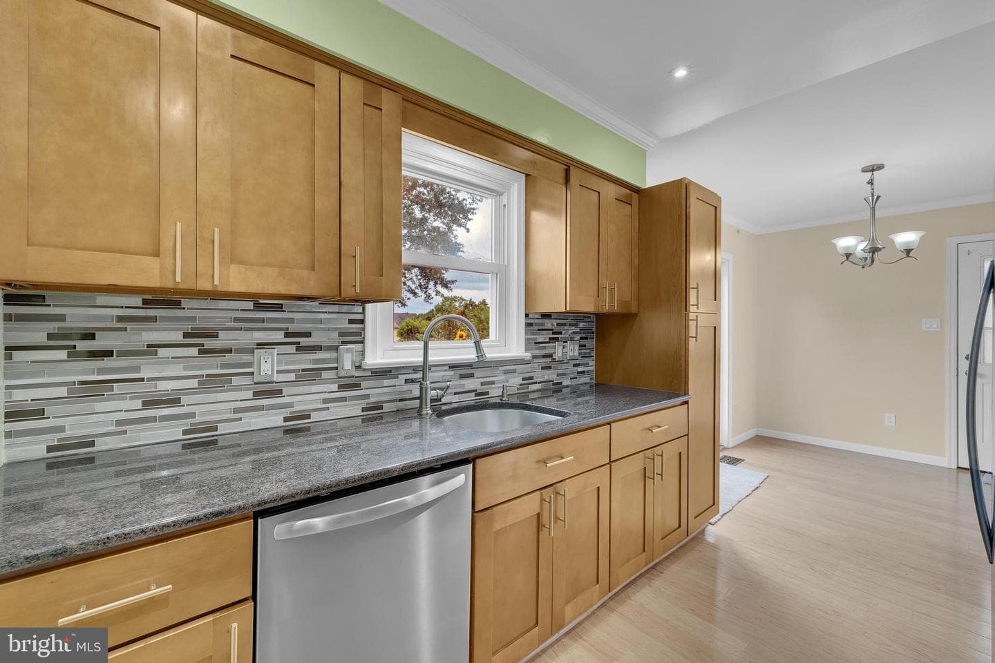 536 State Street photo 12