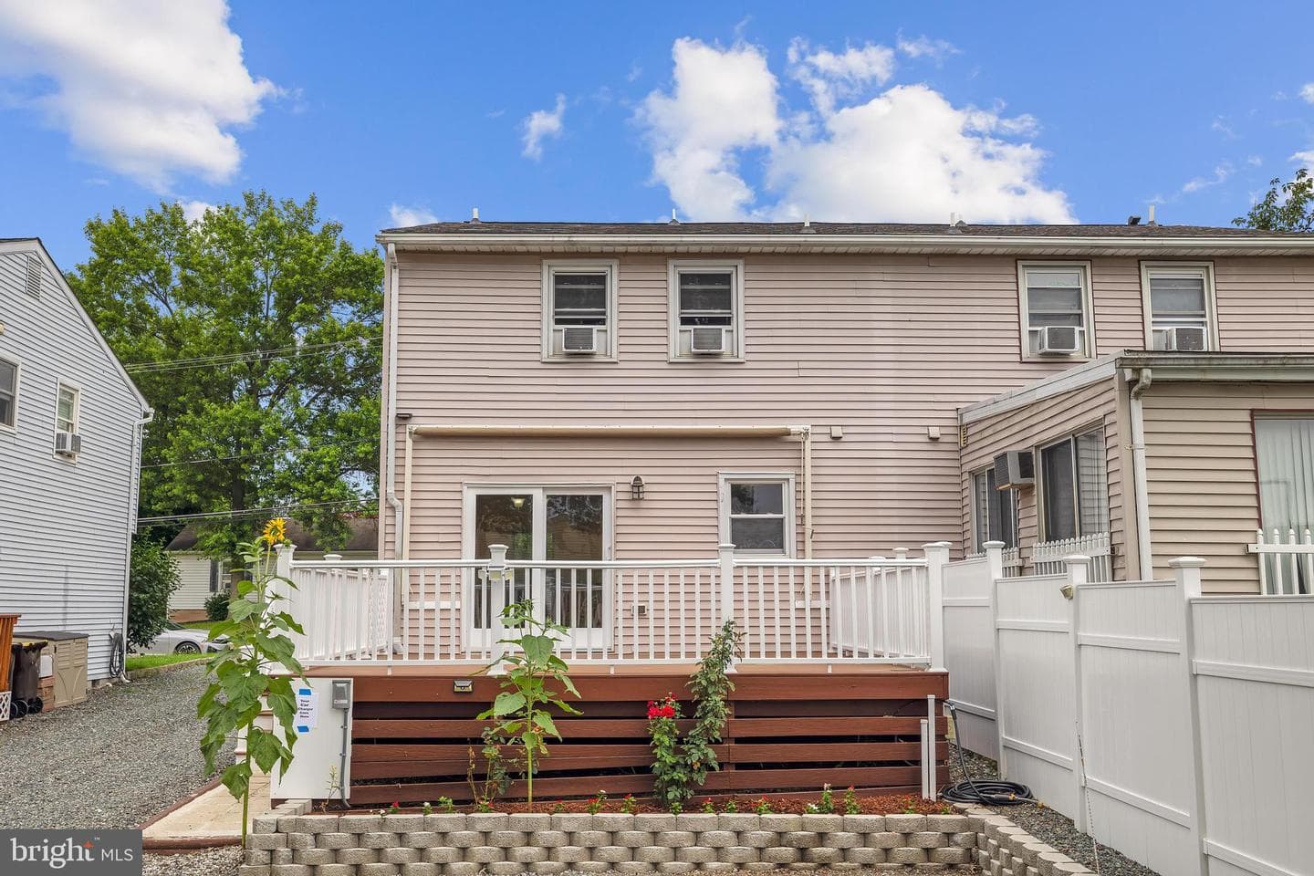 536 State Street photo 26