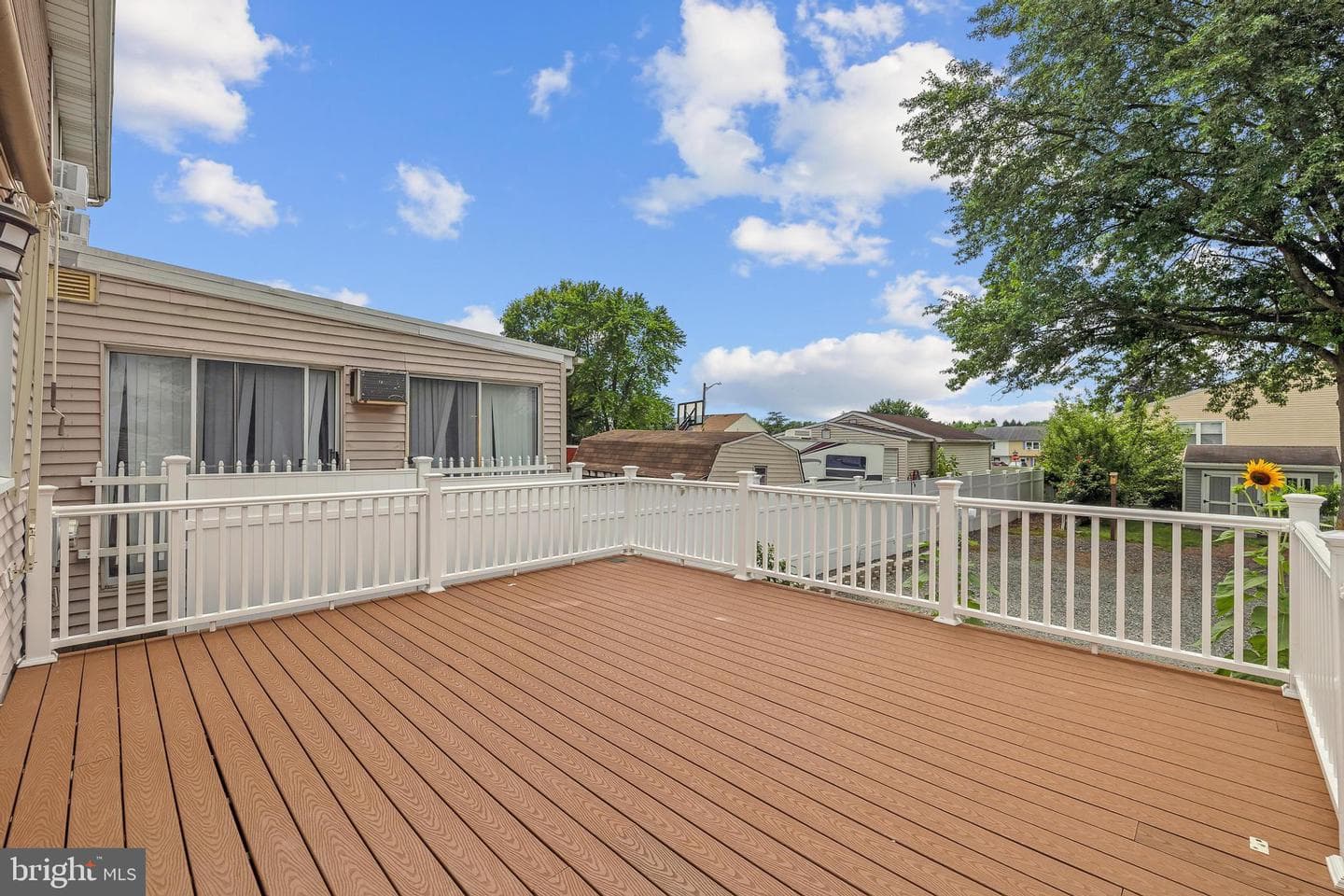 536 State Street photo 31