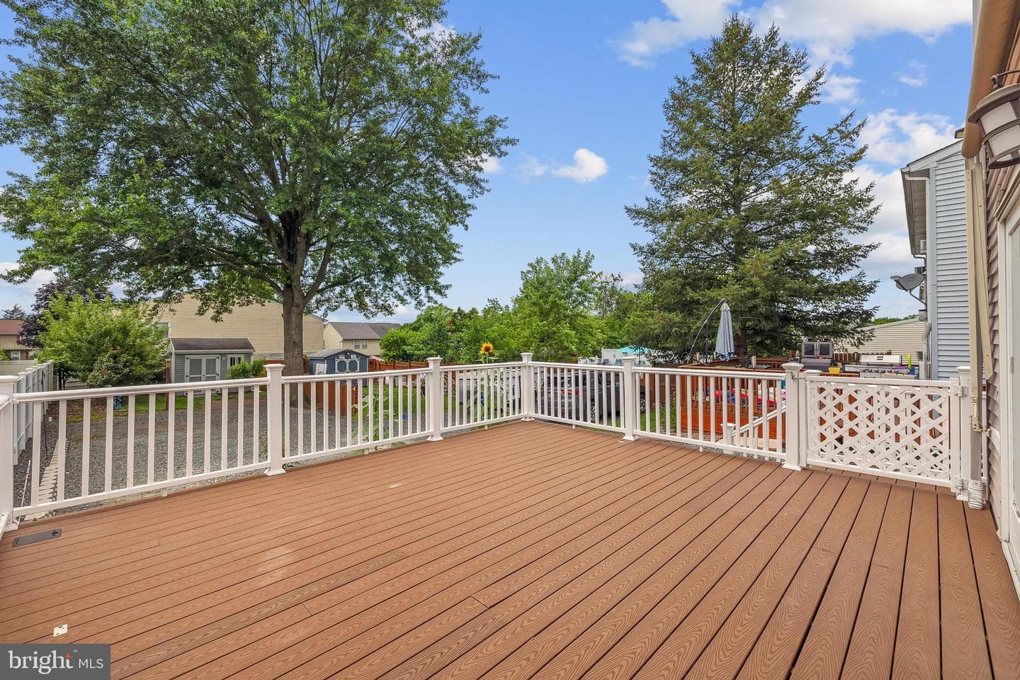 536 State Street photo 32