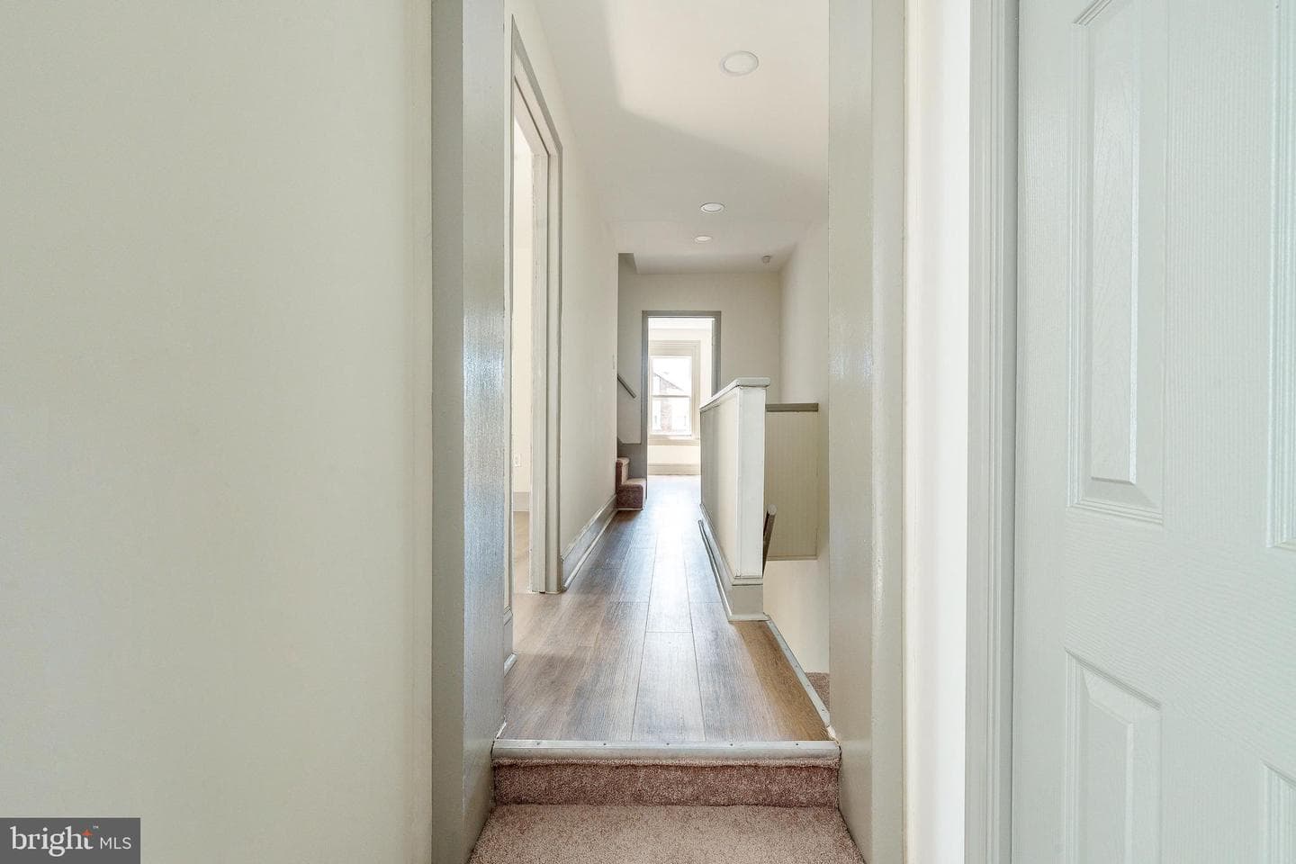 632 Chain Street photo 12