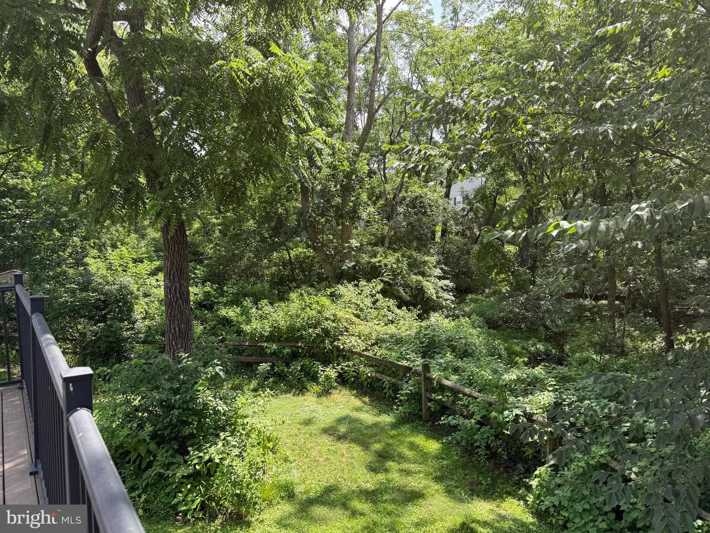 142 Stony Creek Avenue photo 22