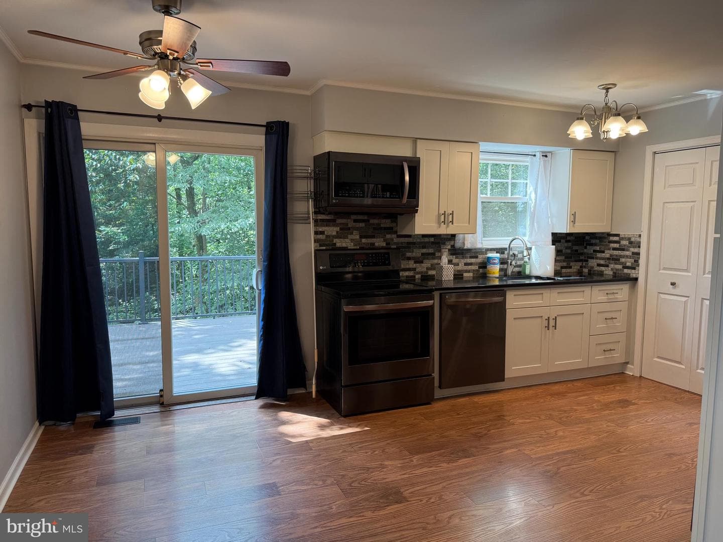 142 Stony Creek Avenue photo 8
