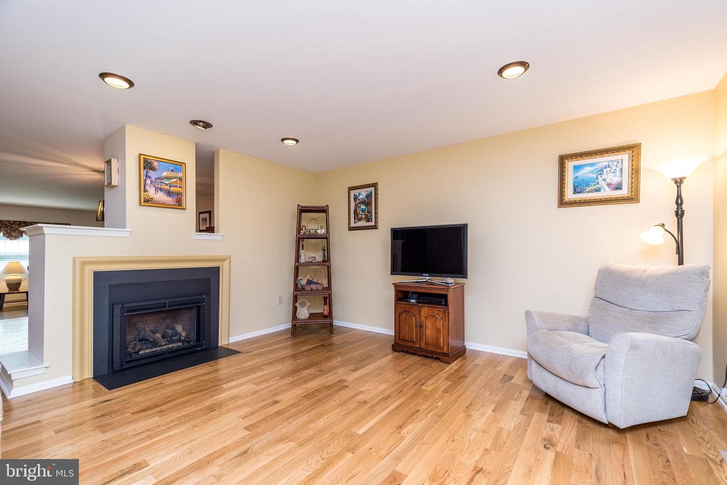 1706 Smedley Court photo 15