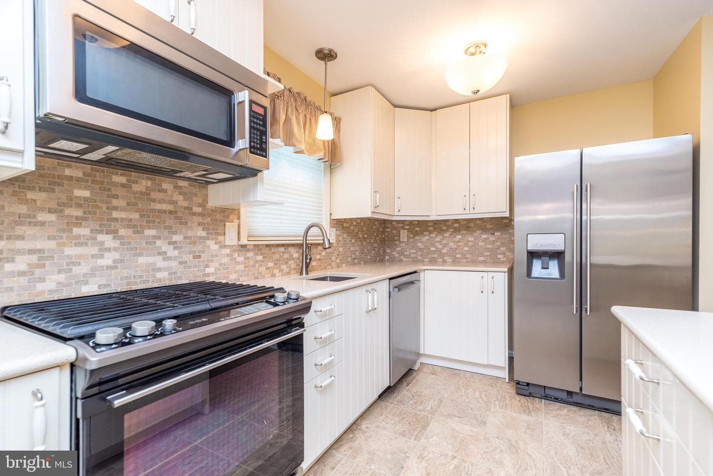1706 Smedley Court photo 21