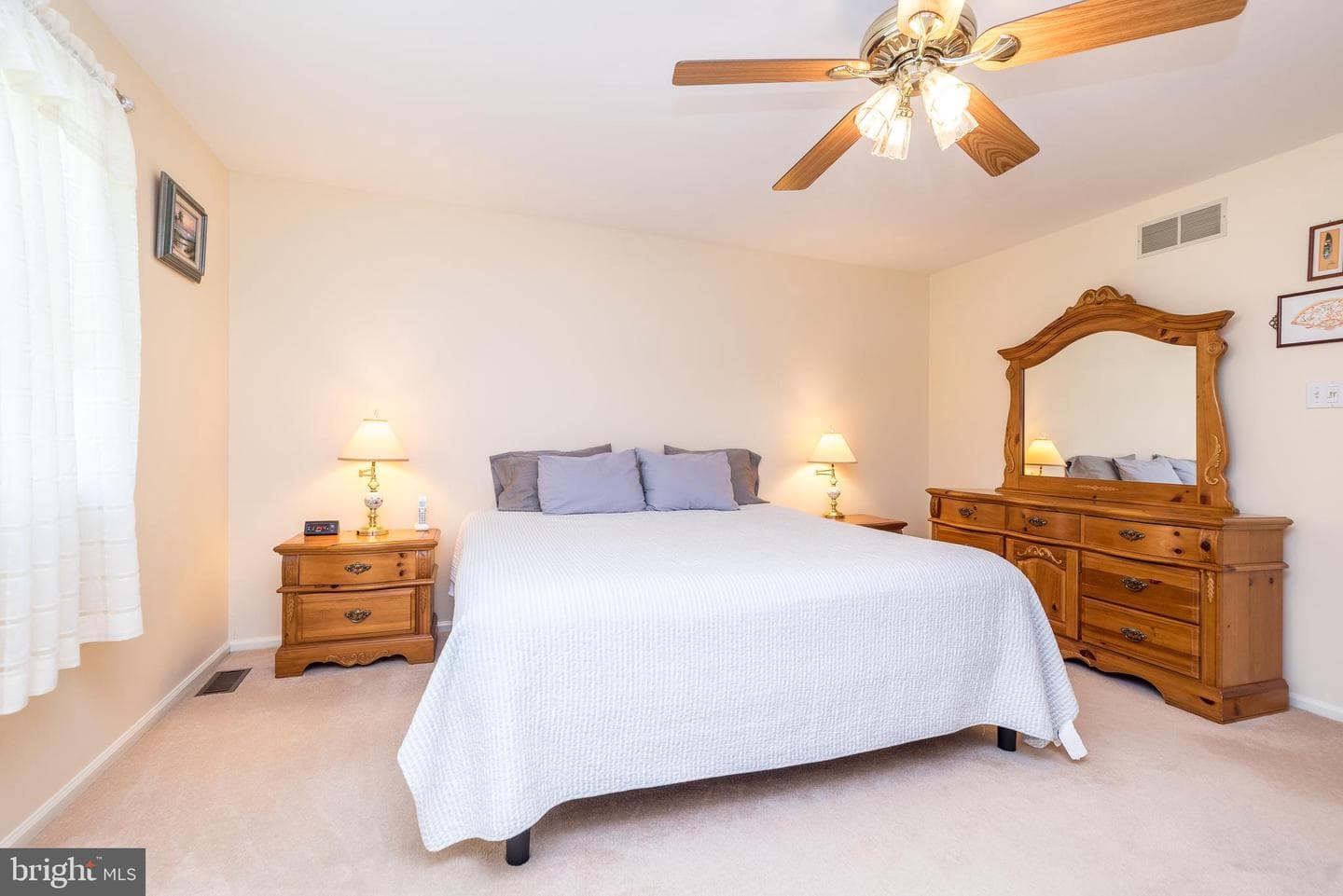 1706 Smedley Court photo 31