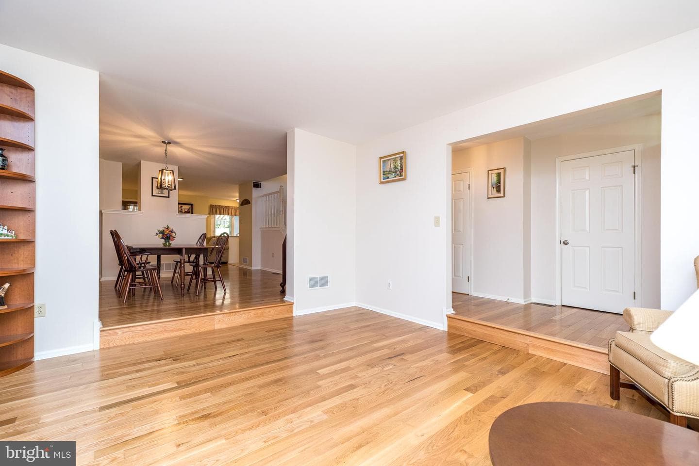 1706 Smedley Court photo 8