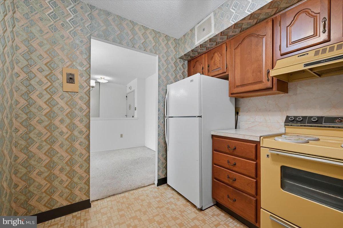 666 W Germantown Pike #1311 photo 51