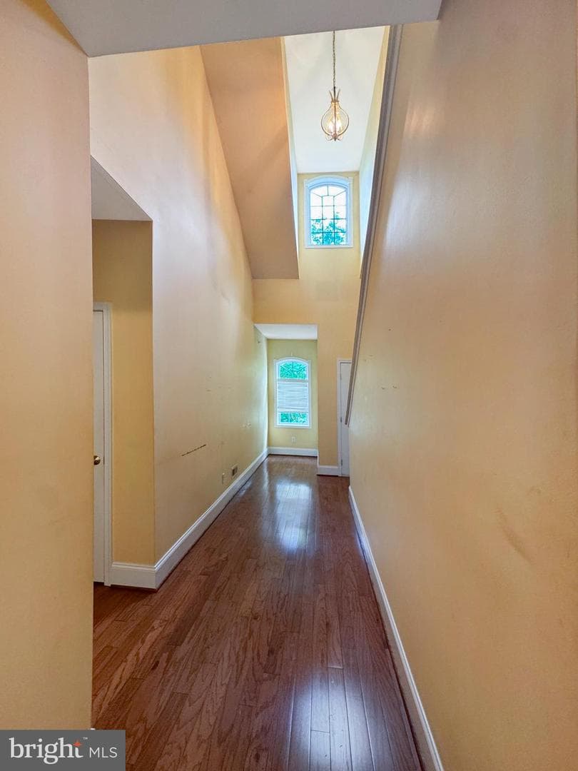 2413 Sentry Court photo 12