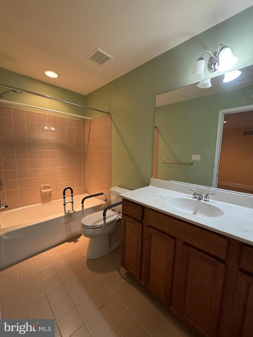 2413 Sentry Court photo 20