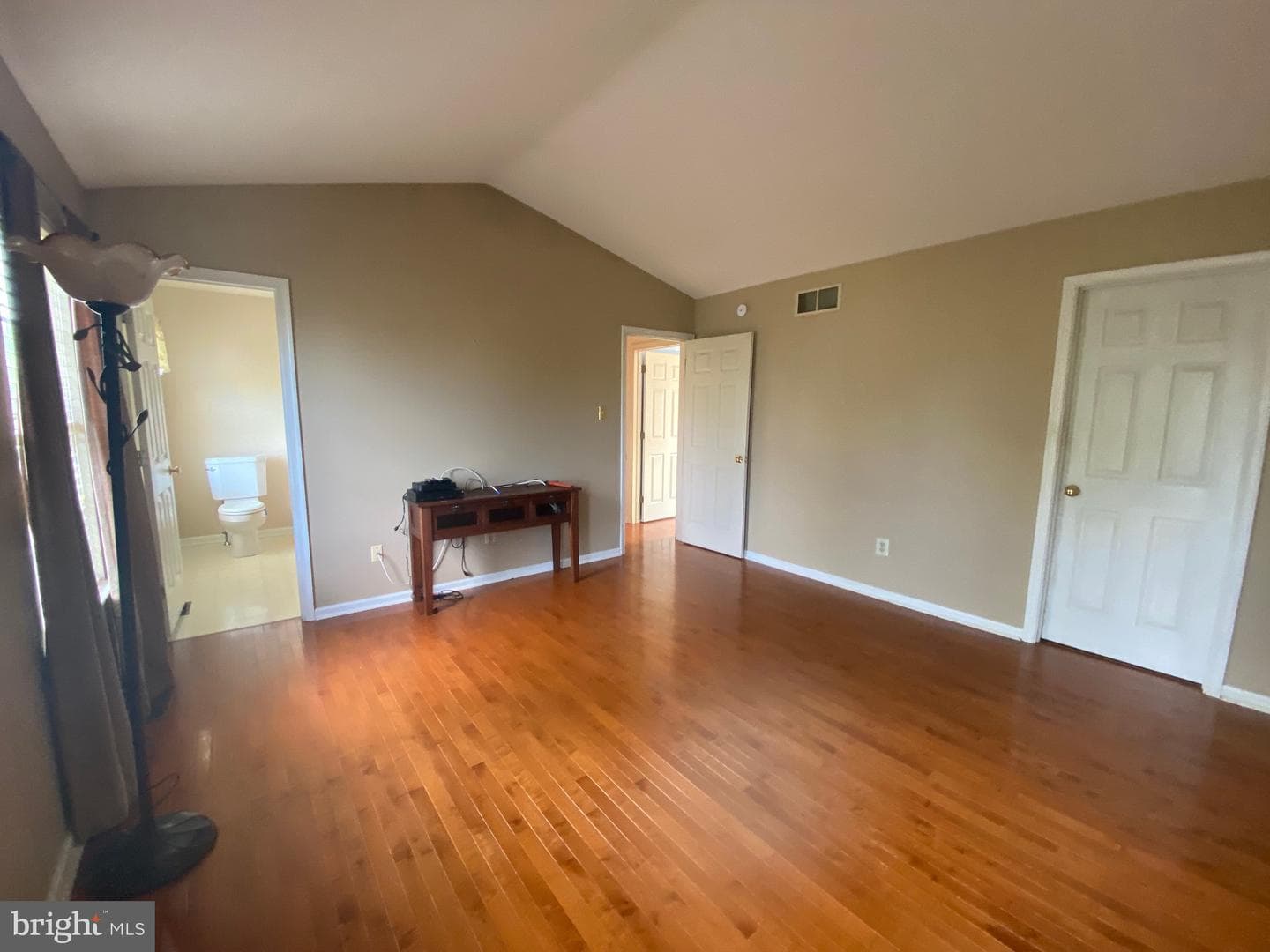 2553 Romig Road photo 14