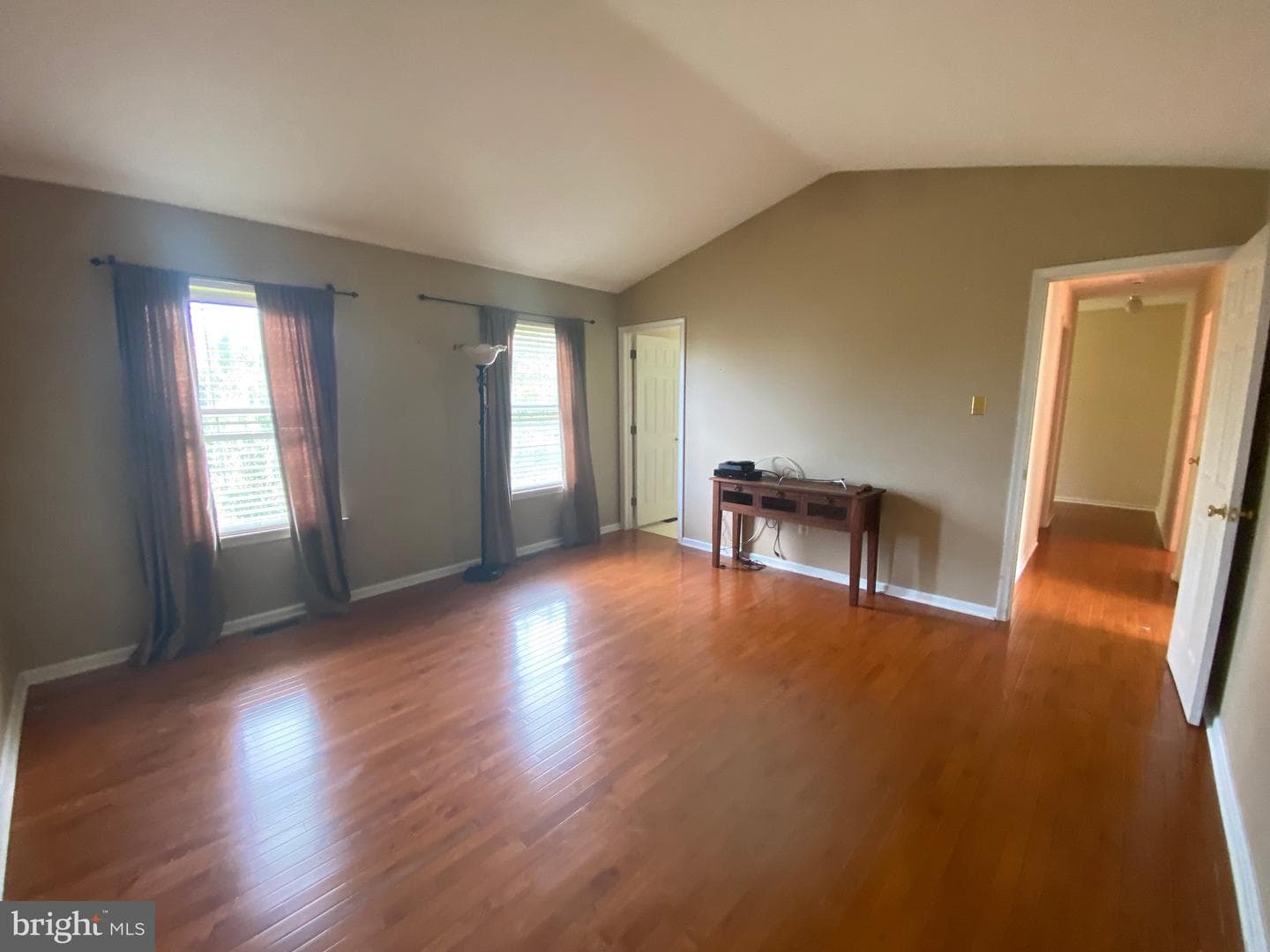 2553 Romig Road photo 16