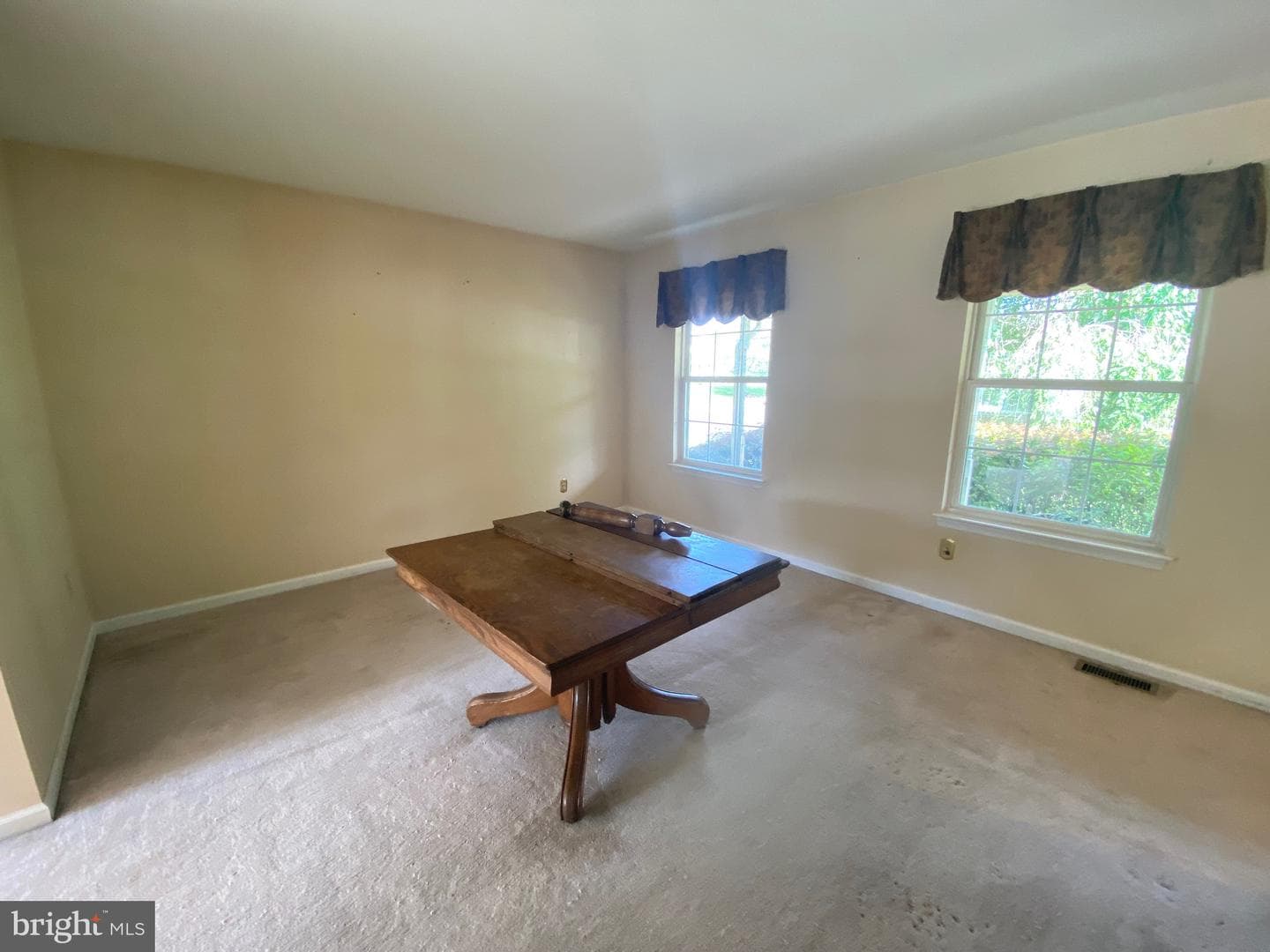 2553 Romig Road photo 8