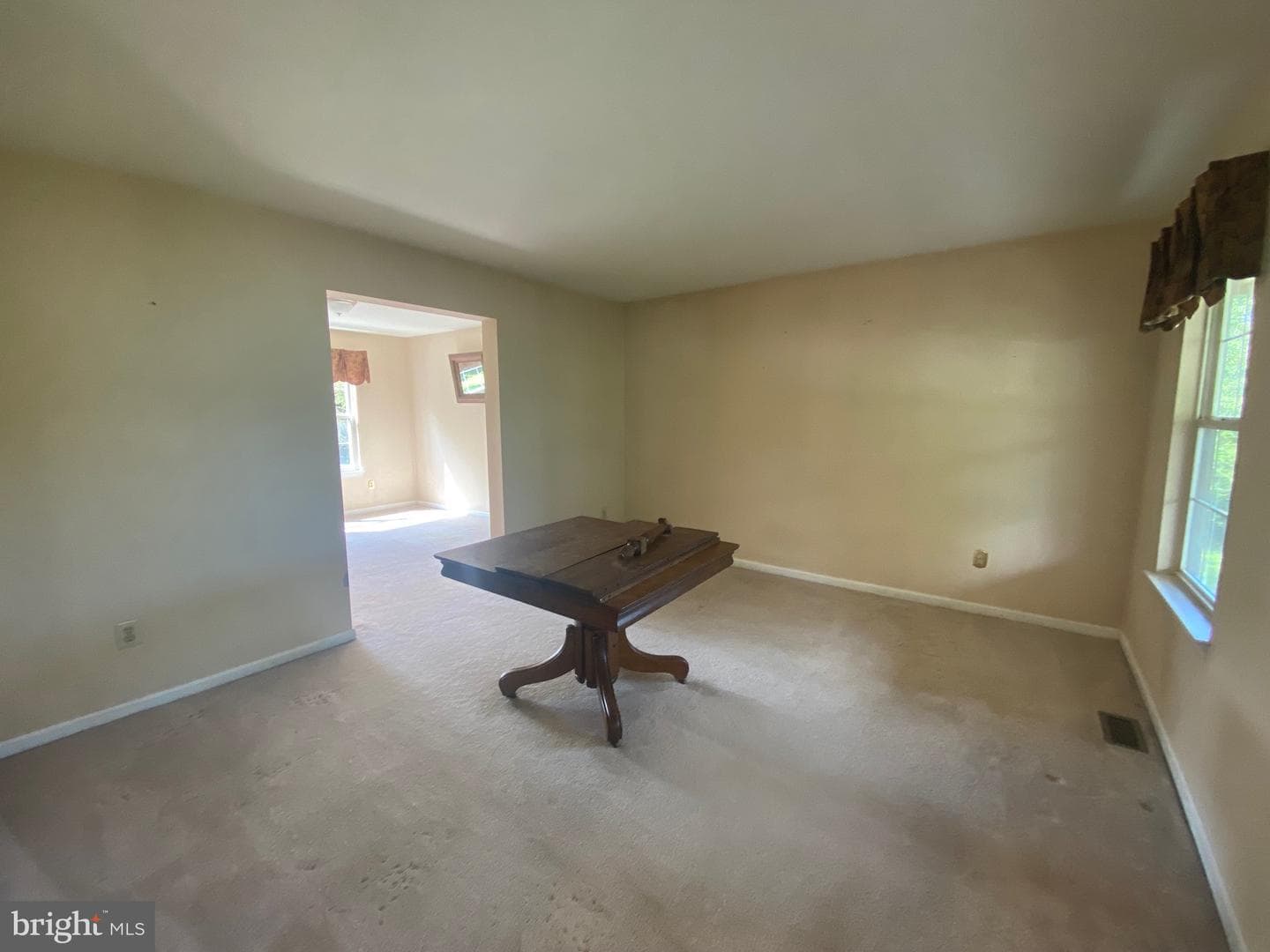 2553 Romig Road photo 9
