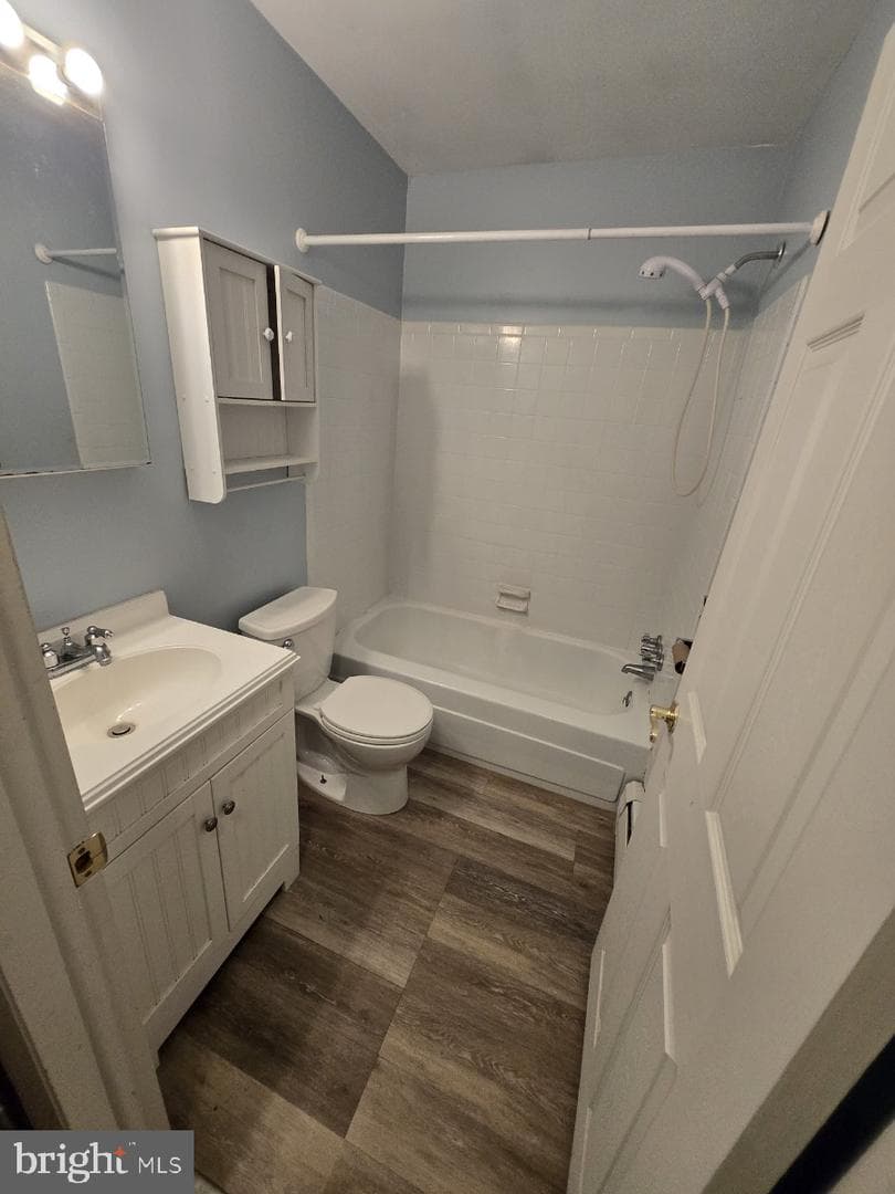 520 Deerfield Drive photo 28