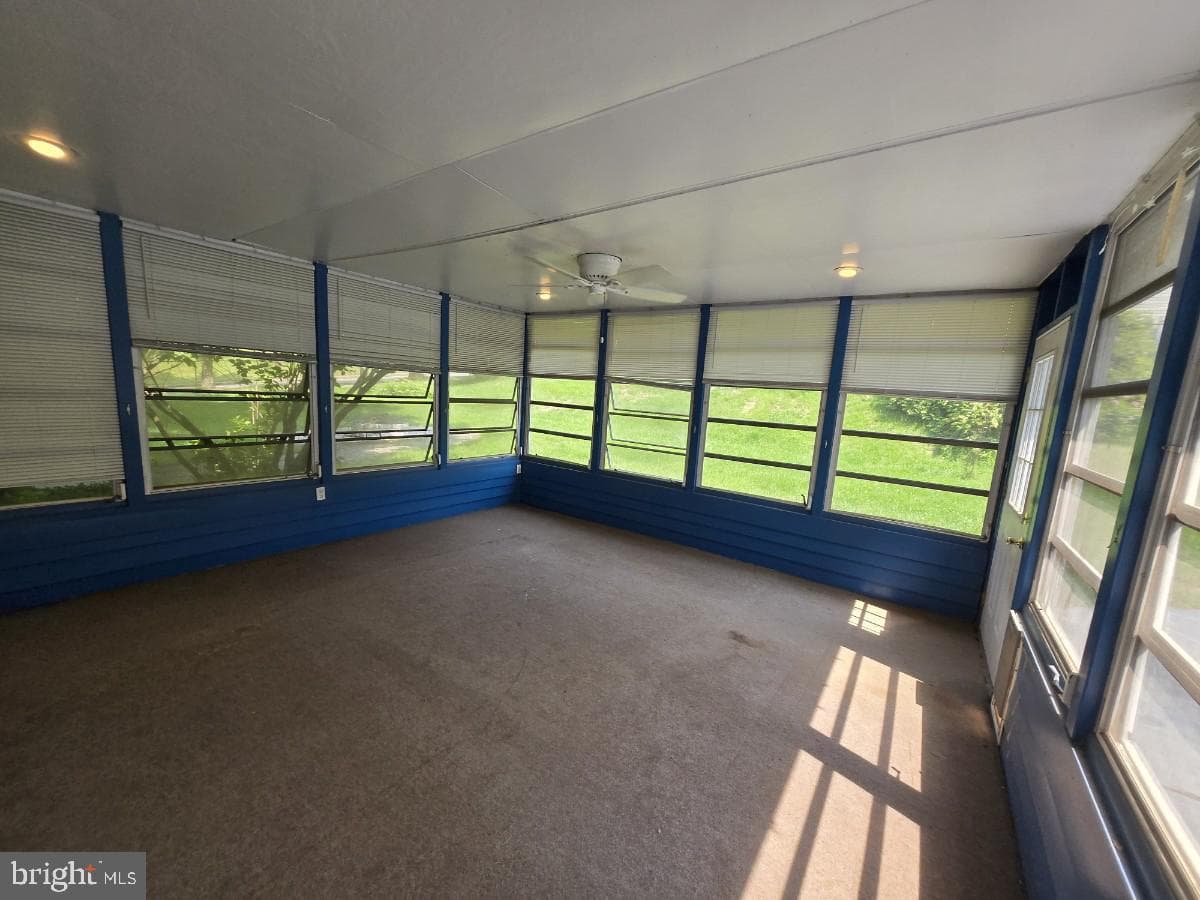 520 Deerfield Drive photo 44