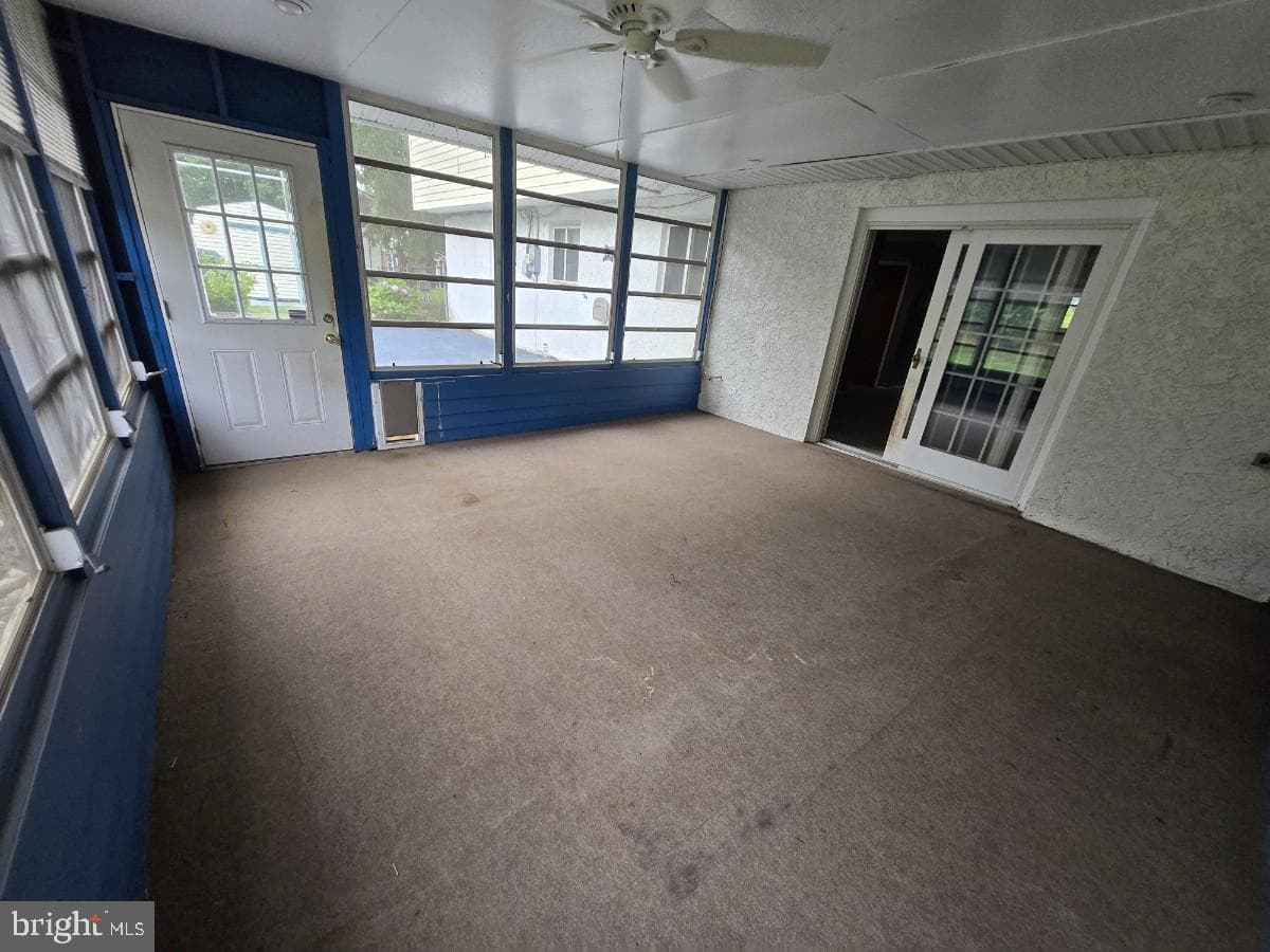 520 Deerfield Drive photo 47